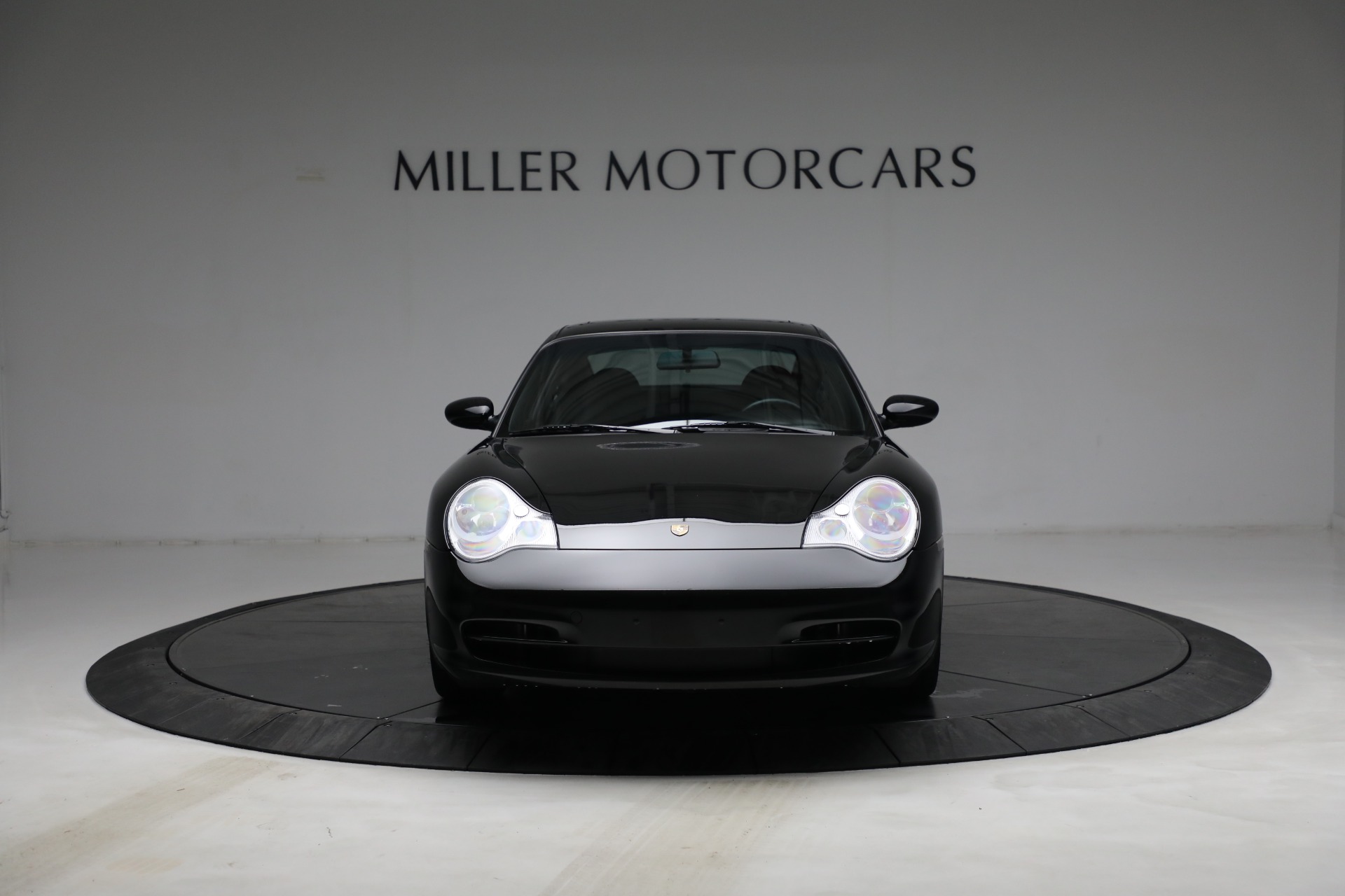 Used-2004-Porsche-911-Carrera