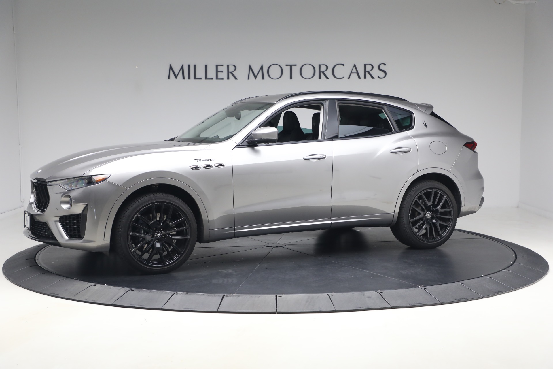 Used-2022-Maserati-Levante-Modena