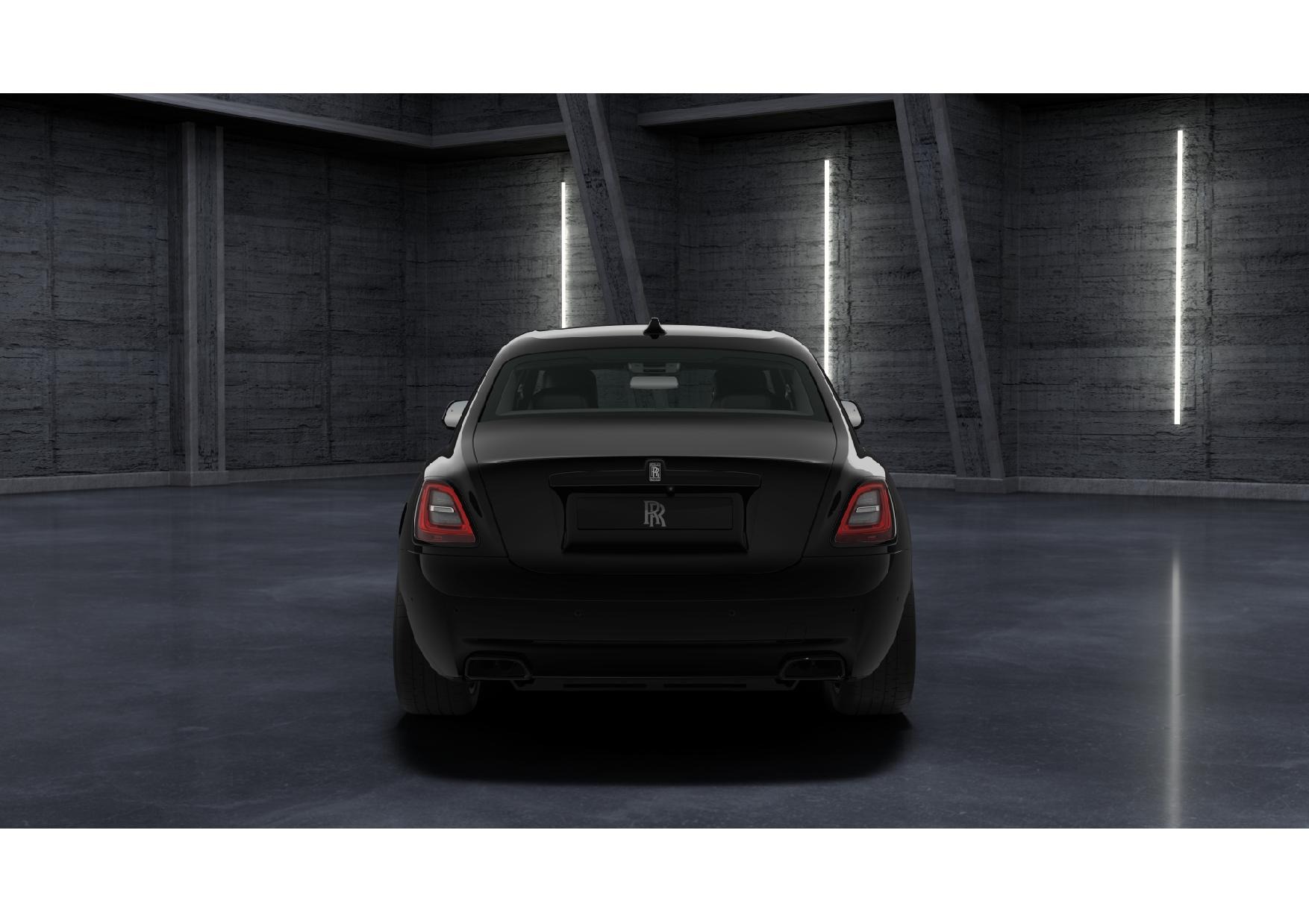 New-2022-Rolls-Royce-Ghost-Black-Badge