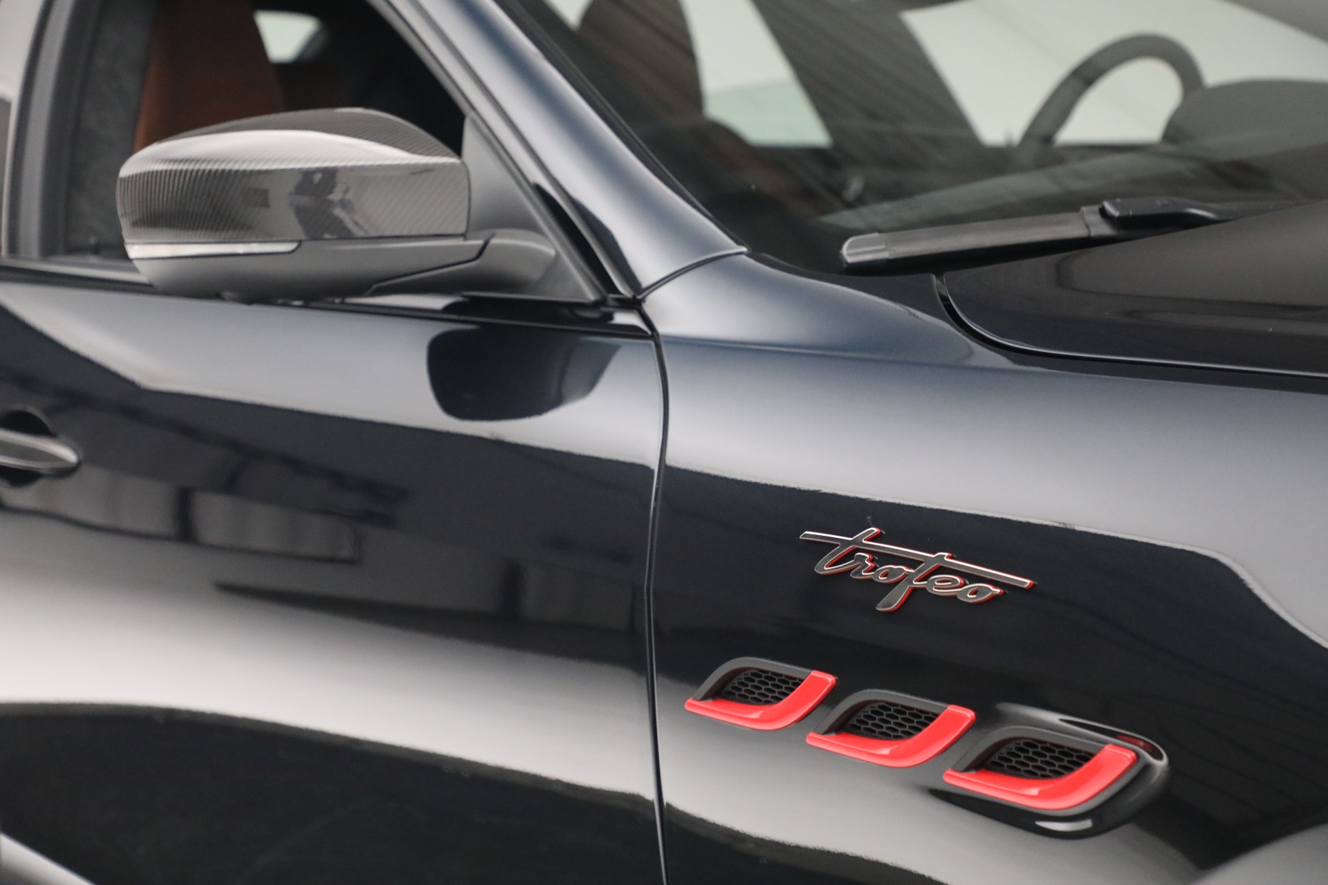 New-2022-Maserati-Quattroporte-Trofeo