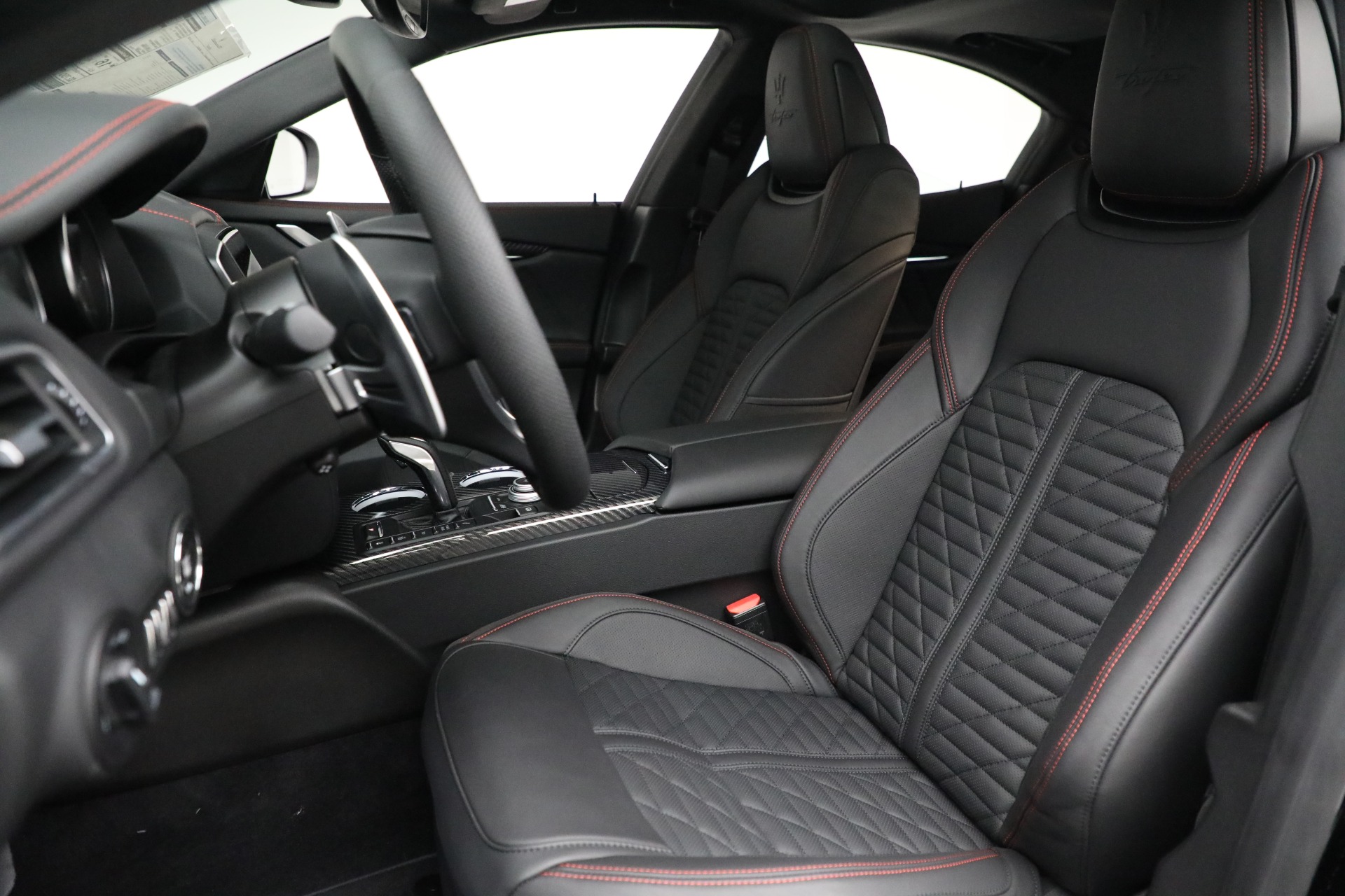 New-2022-Maserati-Ghibli-Trofeo