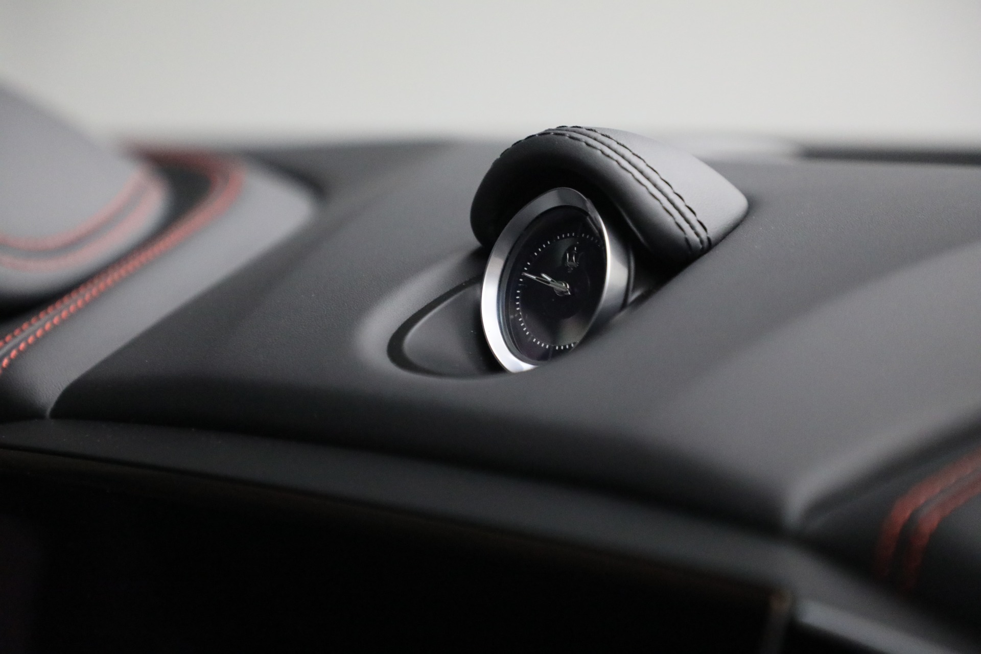 New-2022-Maserati-Ghibli-Trofeo