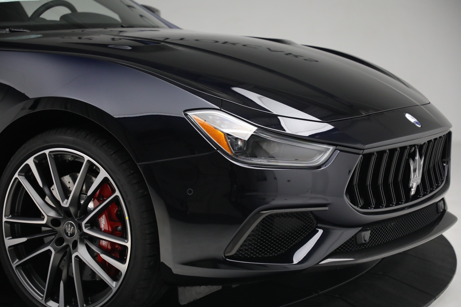 New-2022-Maserati-Ghibli-Trofeo