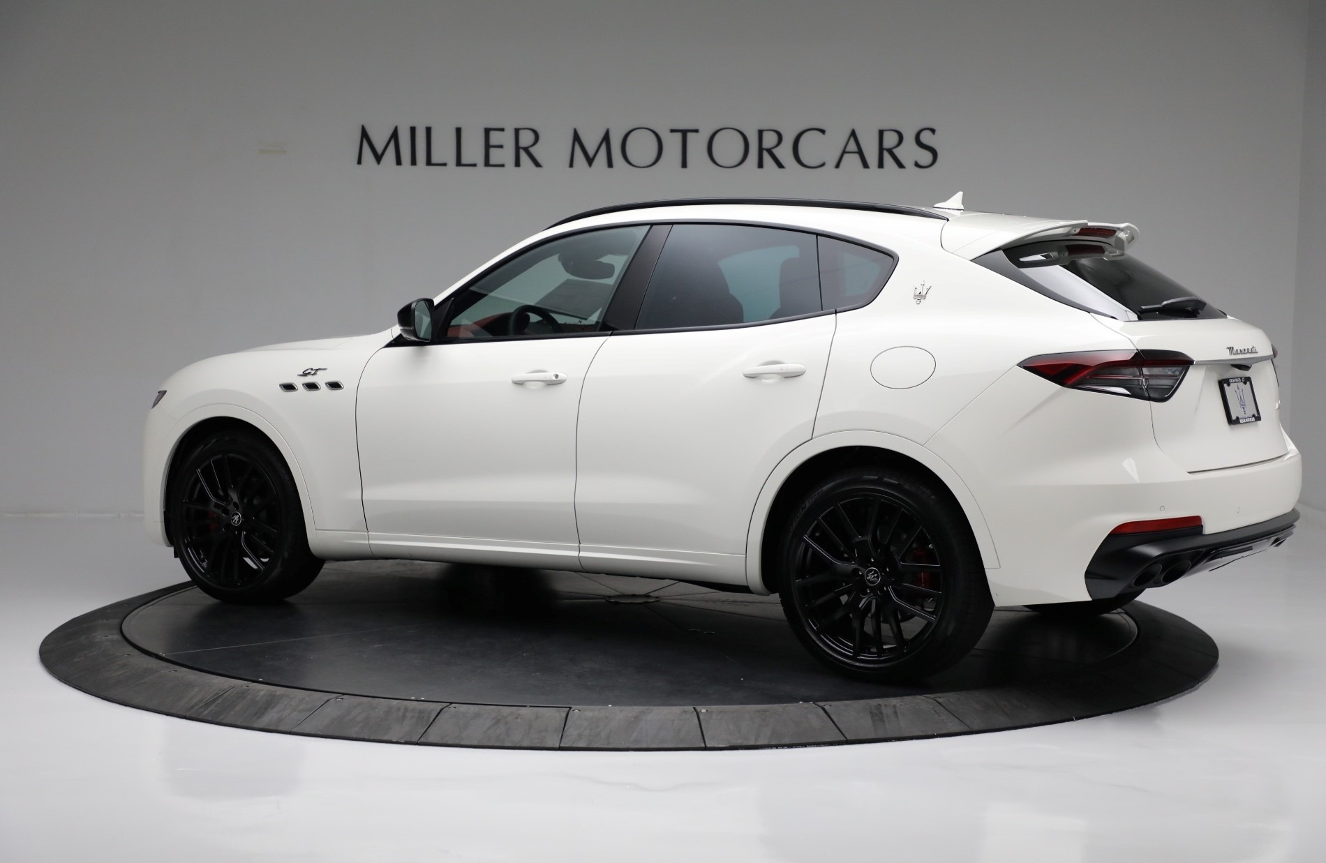 New-2022-Maserati-Levante-GT