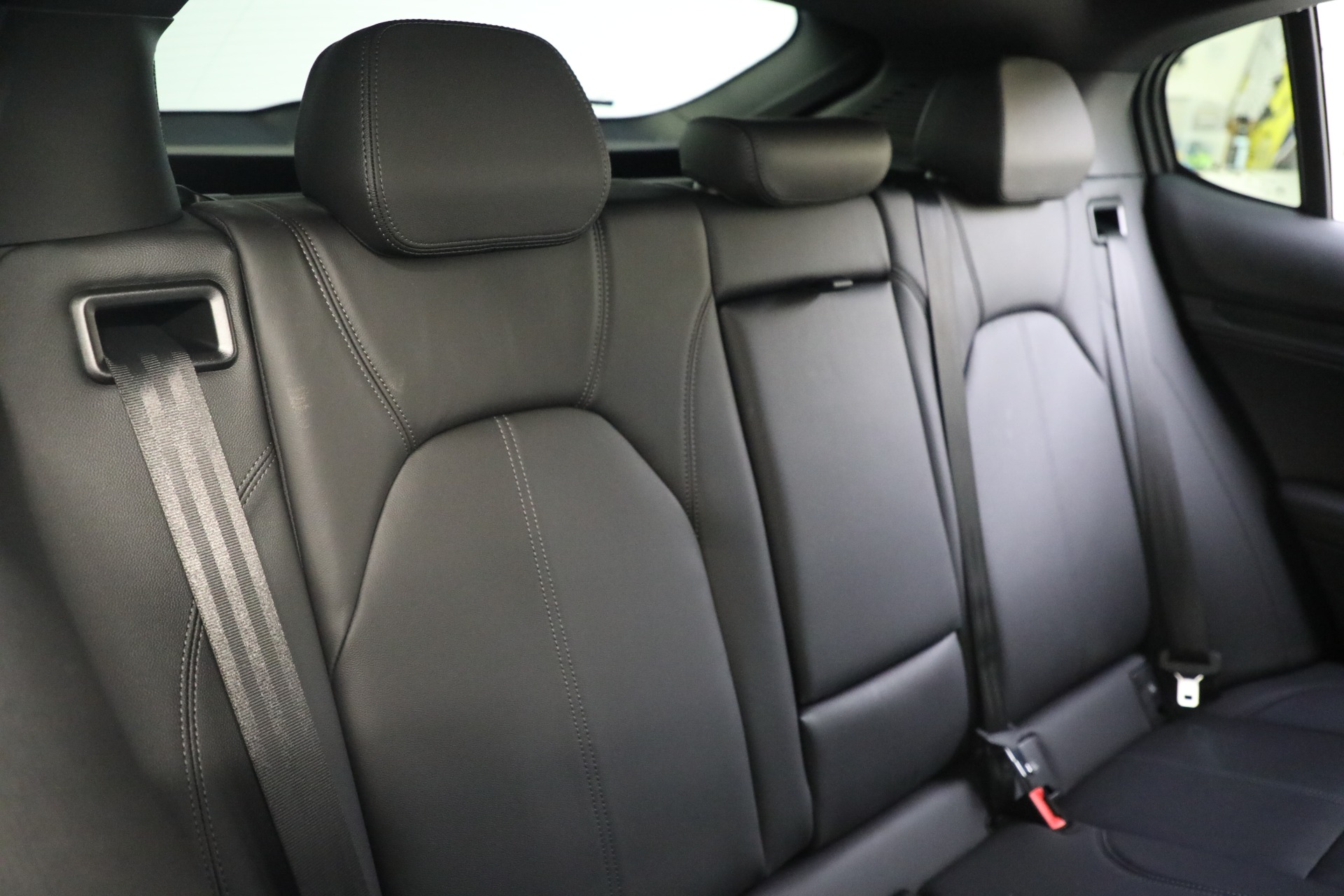 New-2022-Alfa-Romeo-Stelvio-Sprint