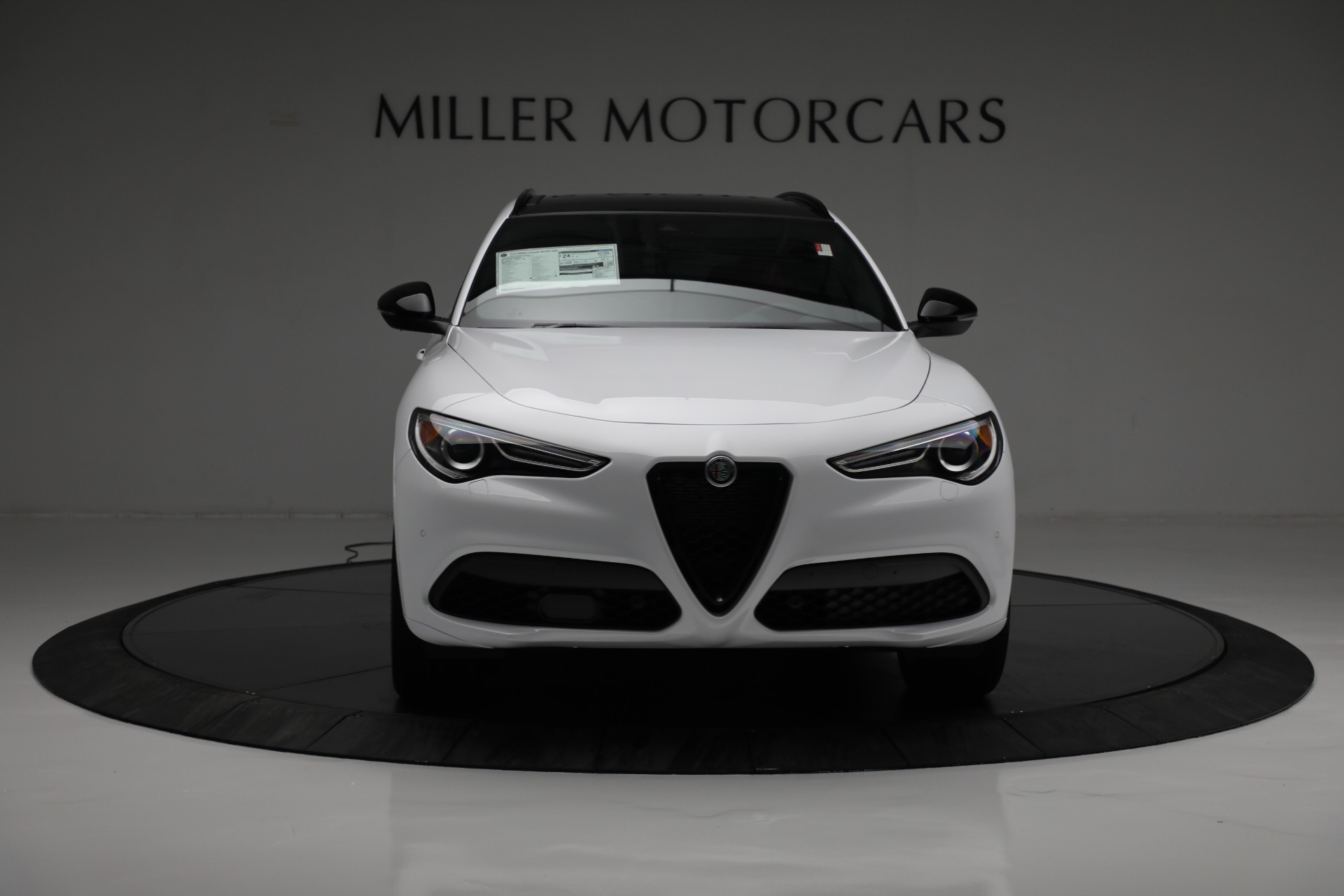 New-2022-Alfa-Romeo-Stelvio