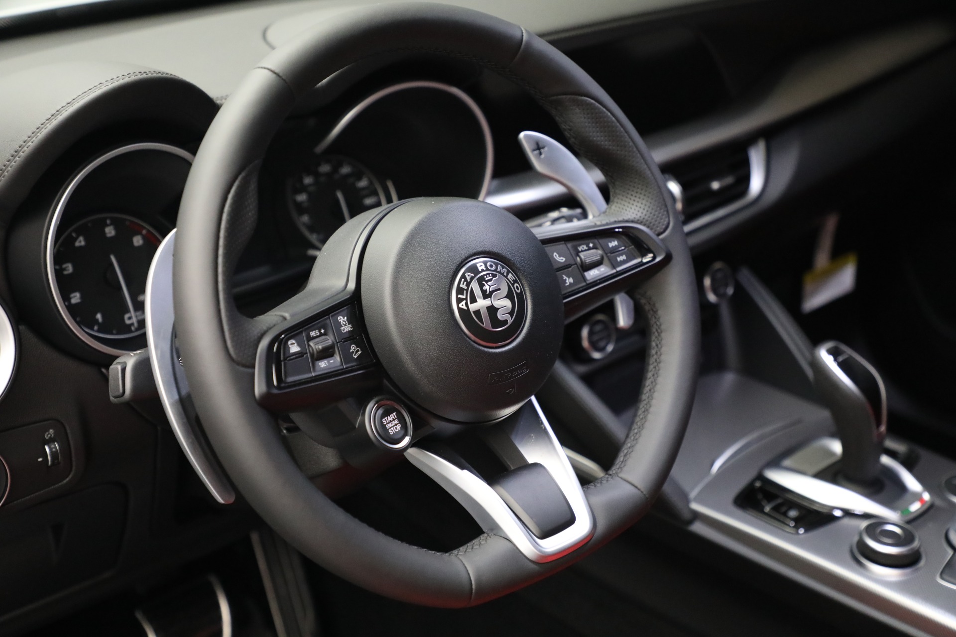 New-2022-Alfa-Romeo-Stelvio