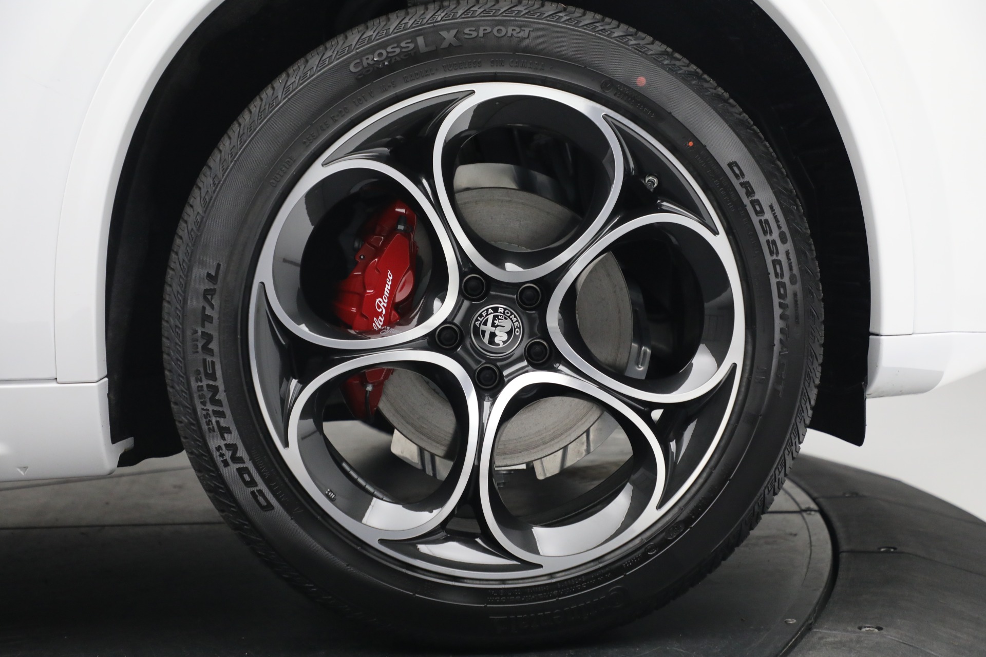 New-2022-Alfa-Romeo-Stelvio