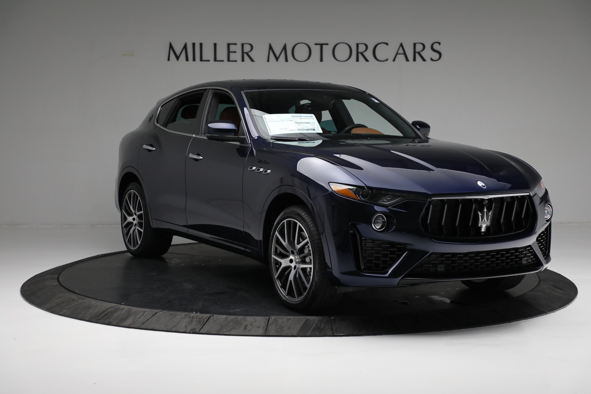 New-2022-Maserati-Levante-Modena