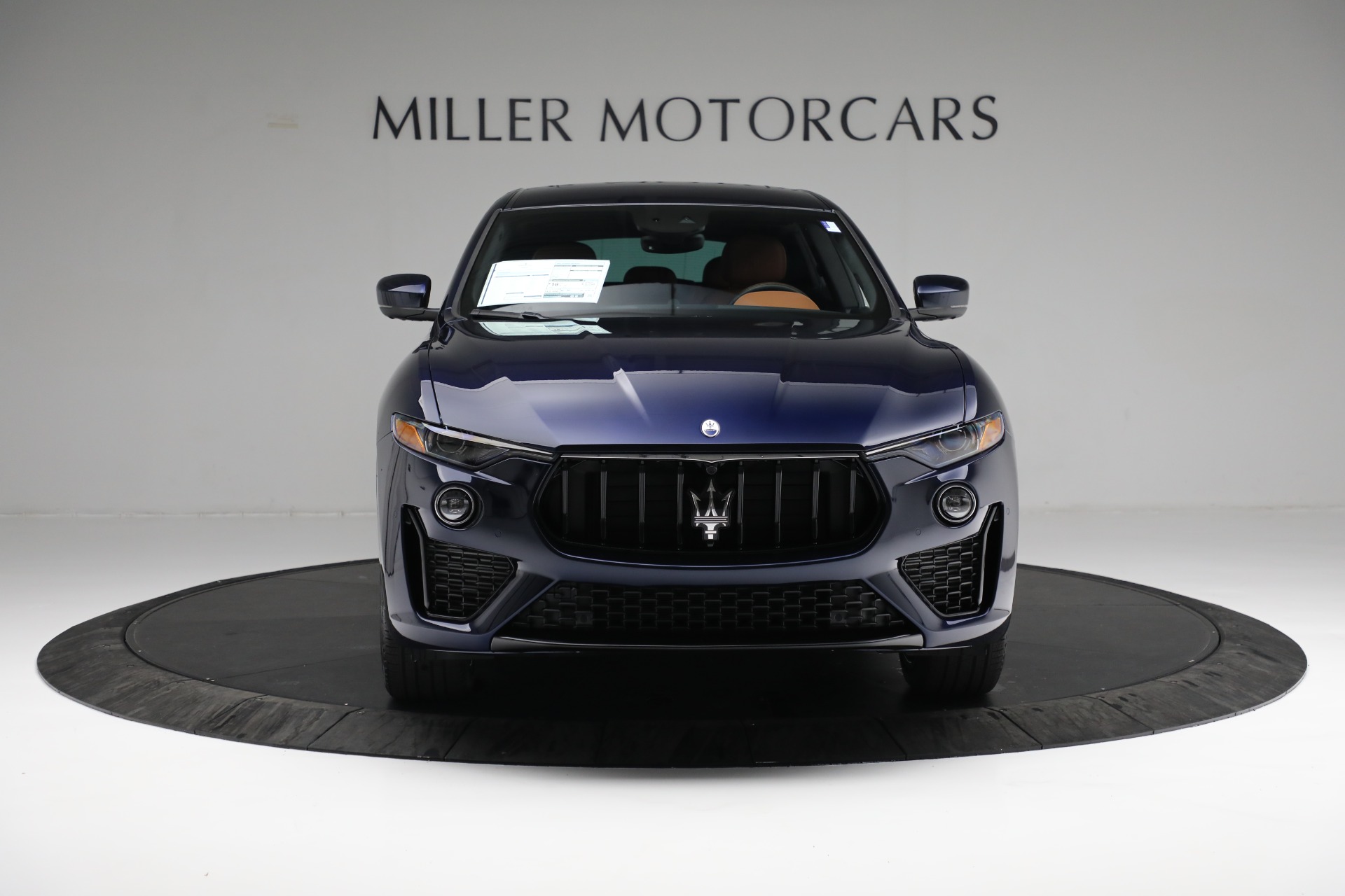 New-2022-Maserati-Levante-Modena
