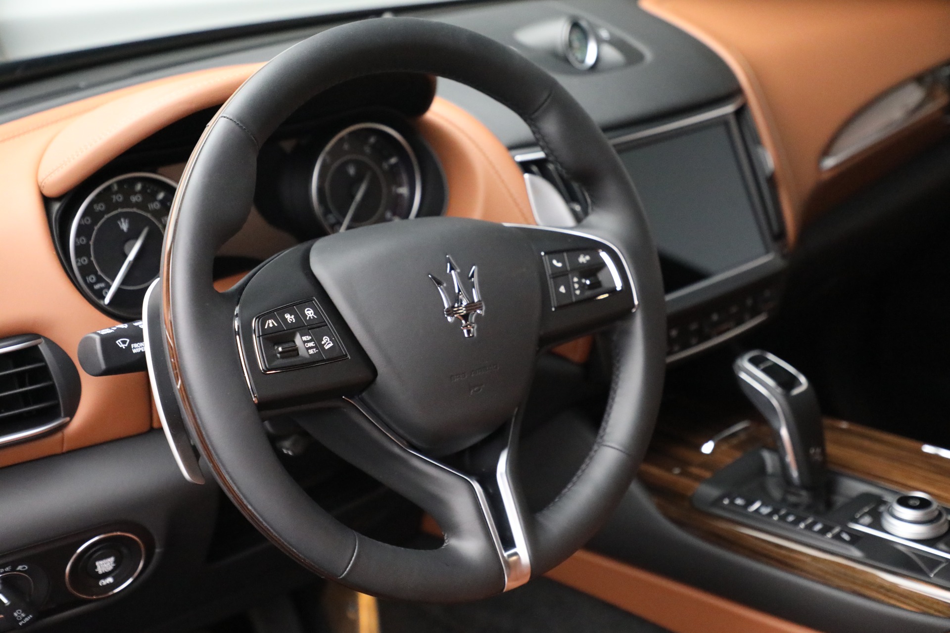 New-2022-Maserati-Levante-Modena