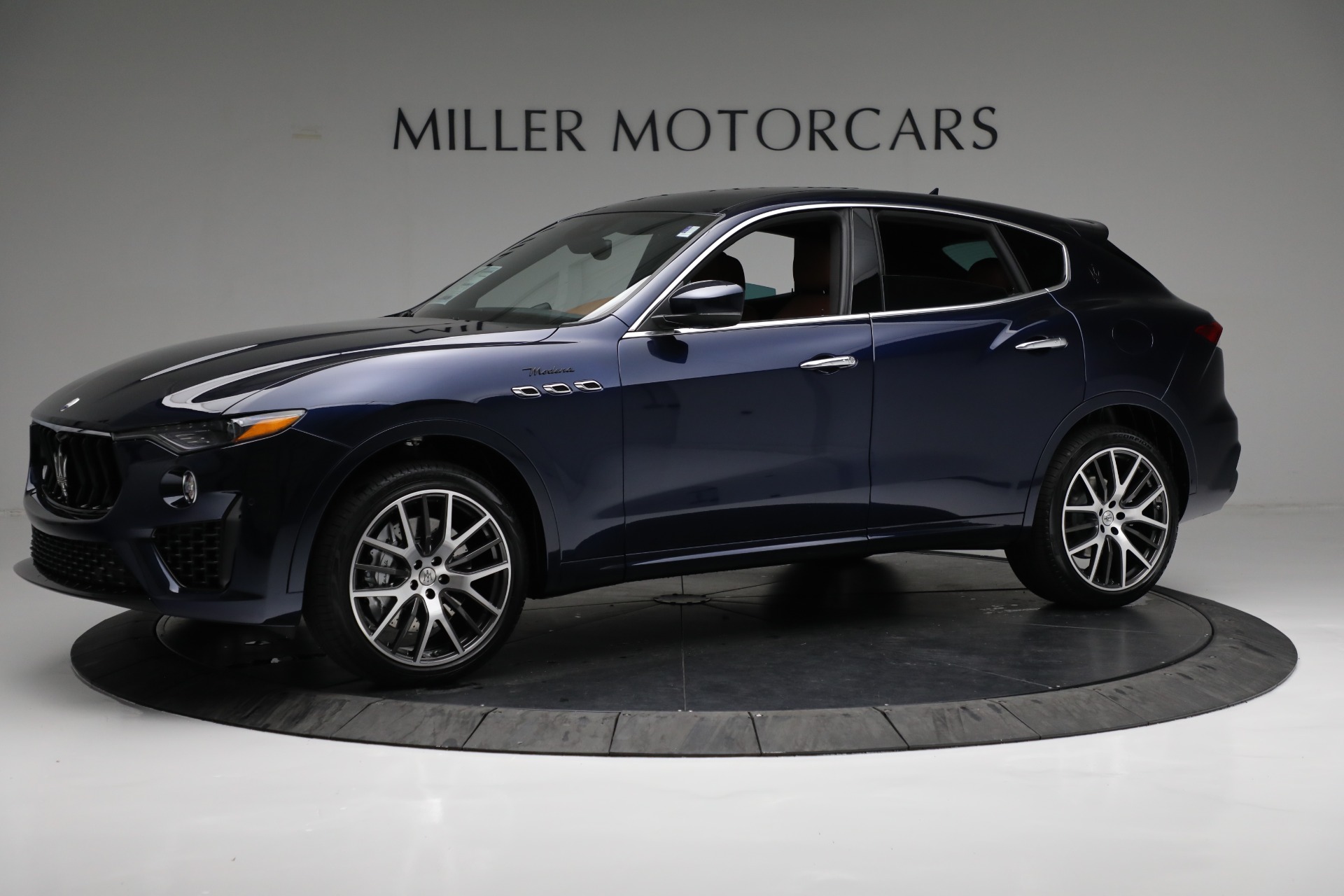 New-2022-Maserati-Levante-Modena