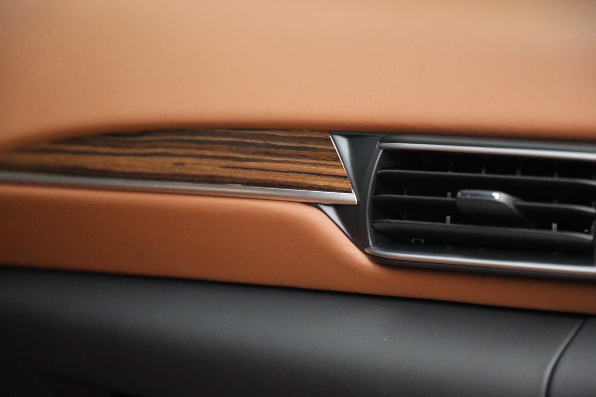 New-2022-Maserati-Levante-Modena