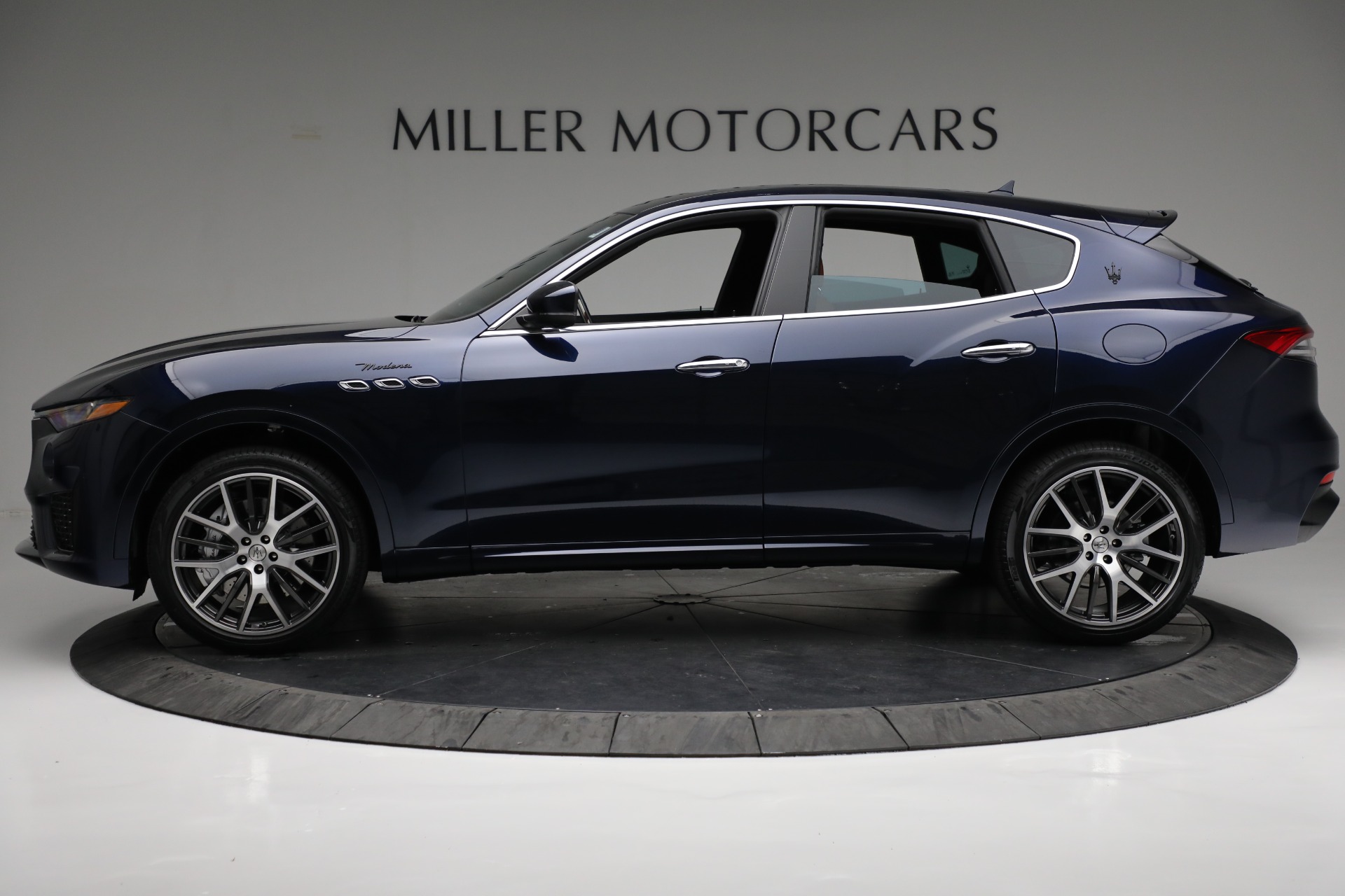 New-2022-Maserati-Levante-Modena
