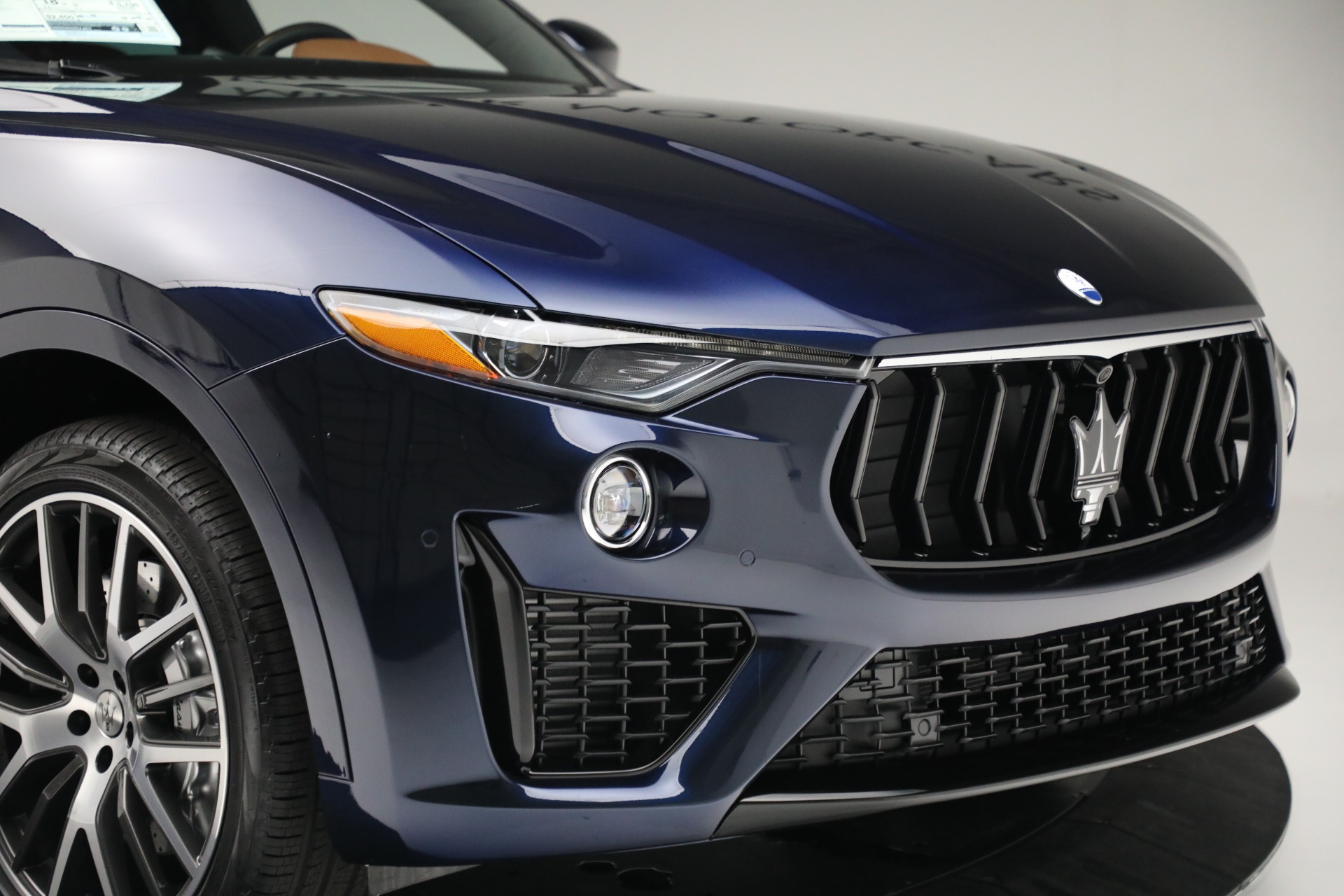 New-2022-Maserati-Levante-Modena