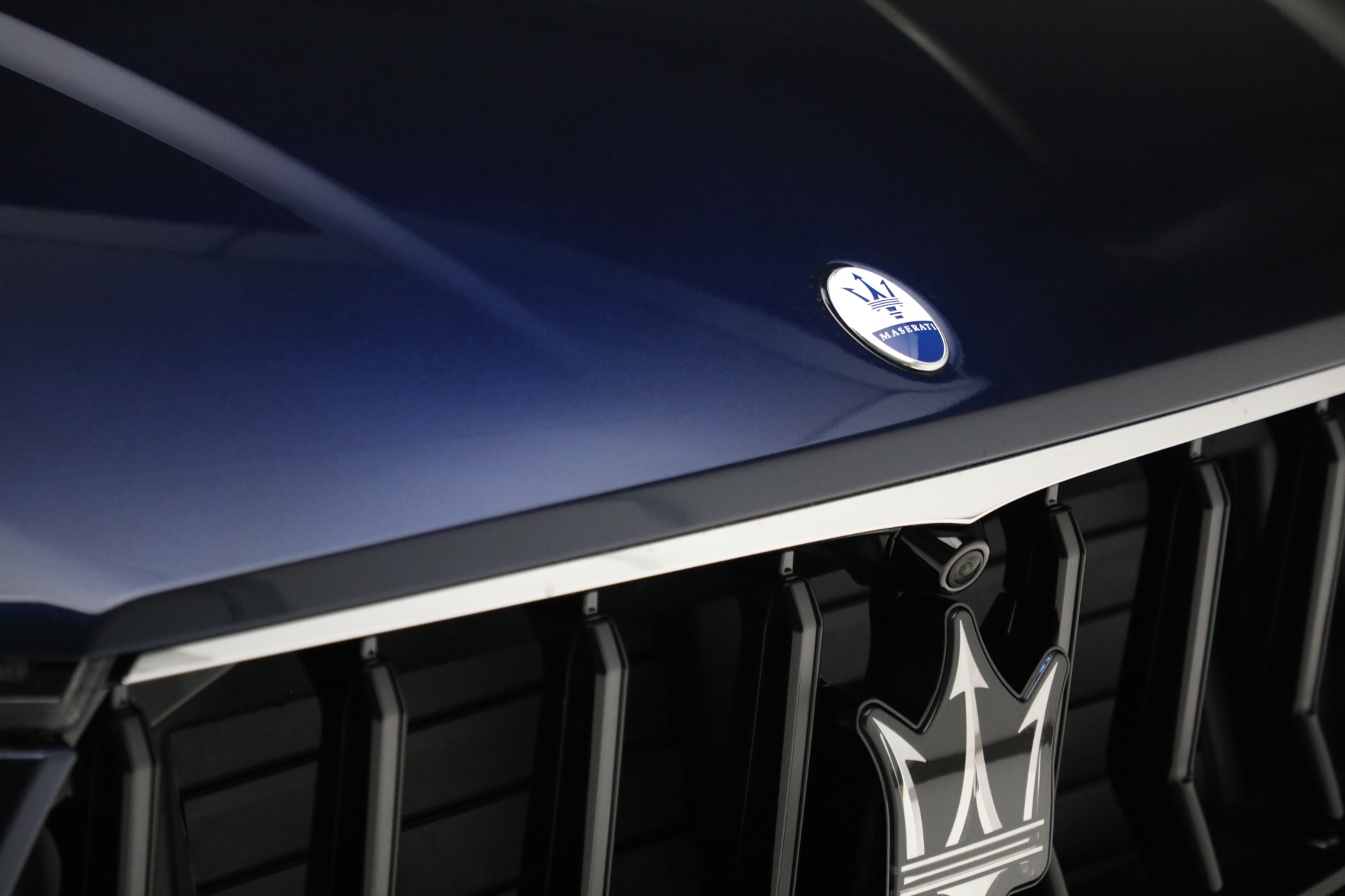 New-2022-Maserati-Levante-Modena