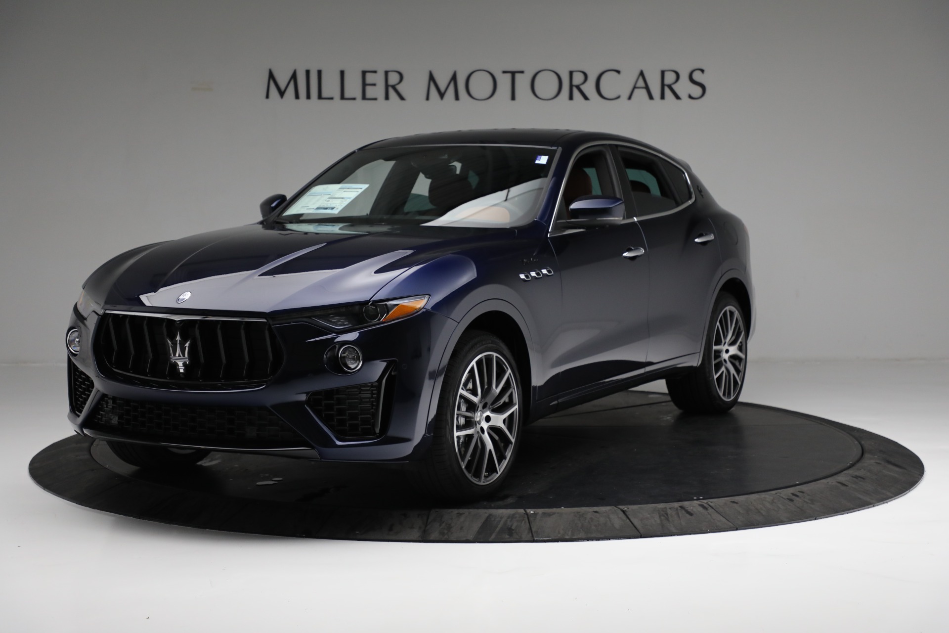 New-2022-Maserati-Levante-Modena