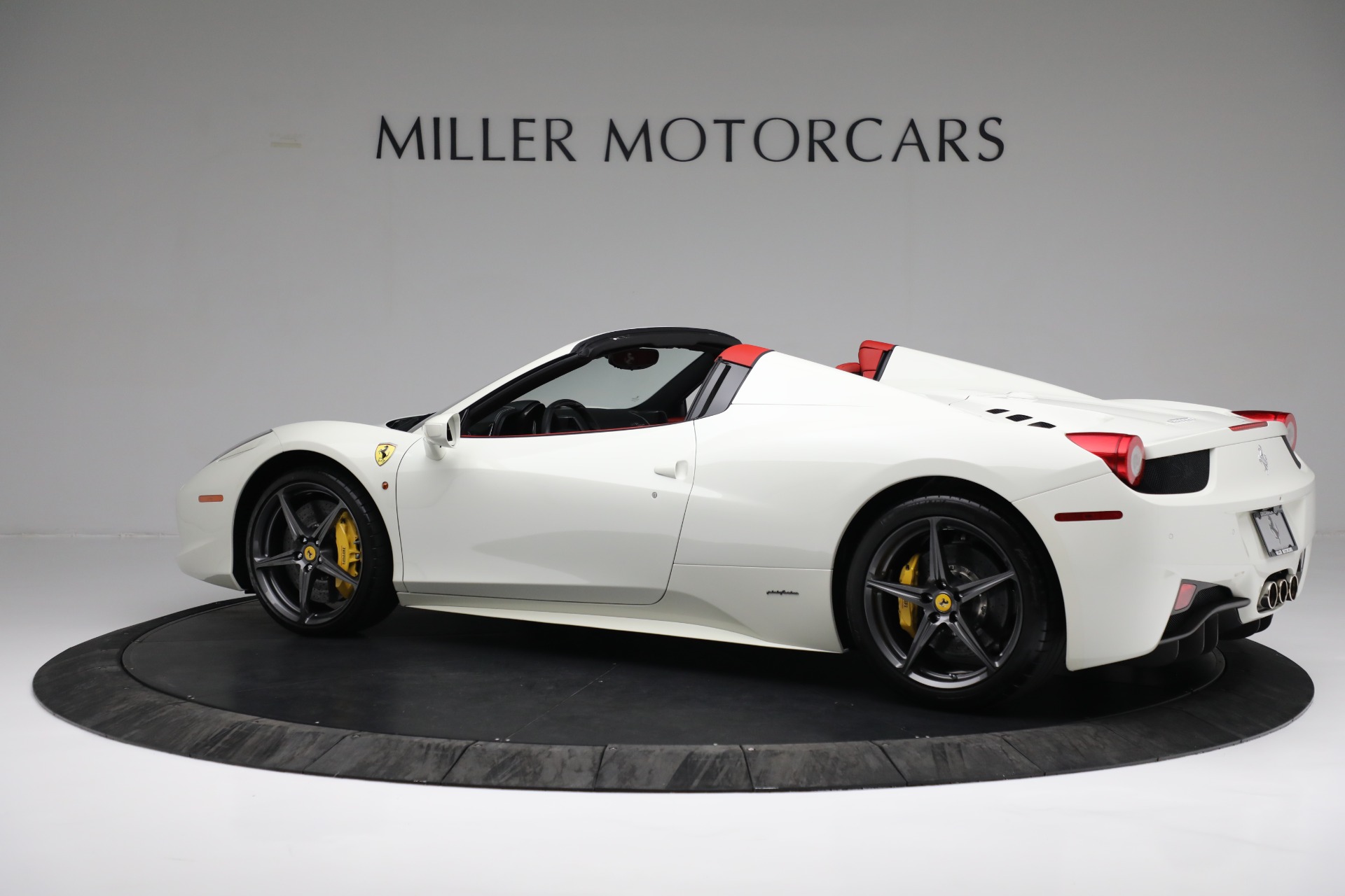 Used-2012-Ferrari-458-Spider