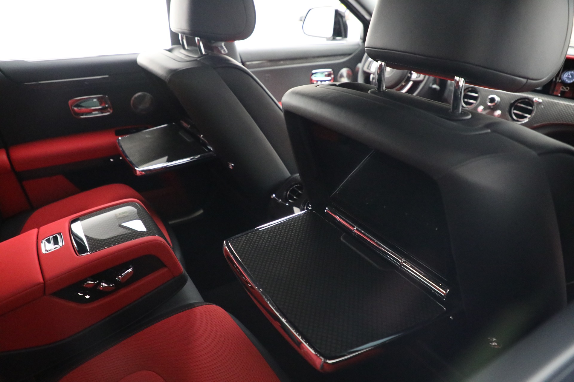 Used-2022-Rolls-Royce-Black-Badge-Ghost