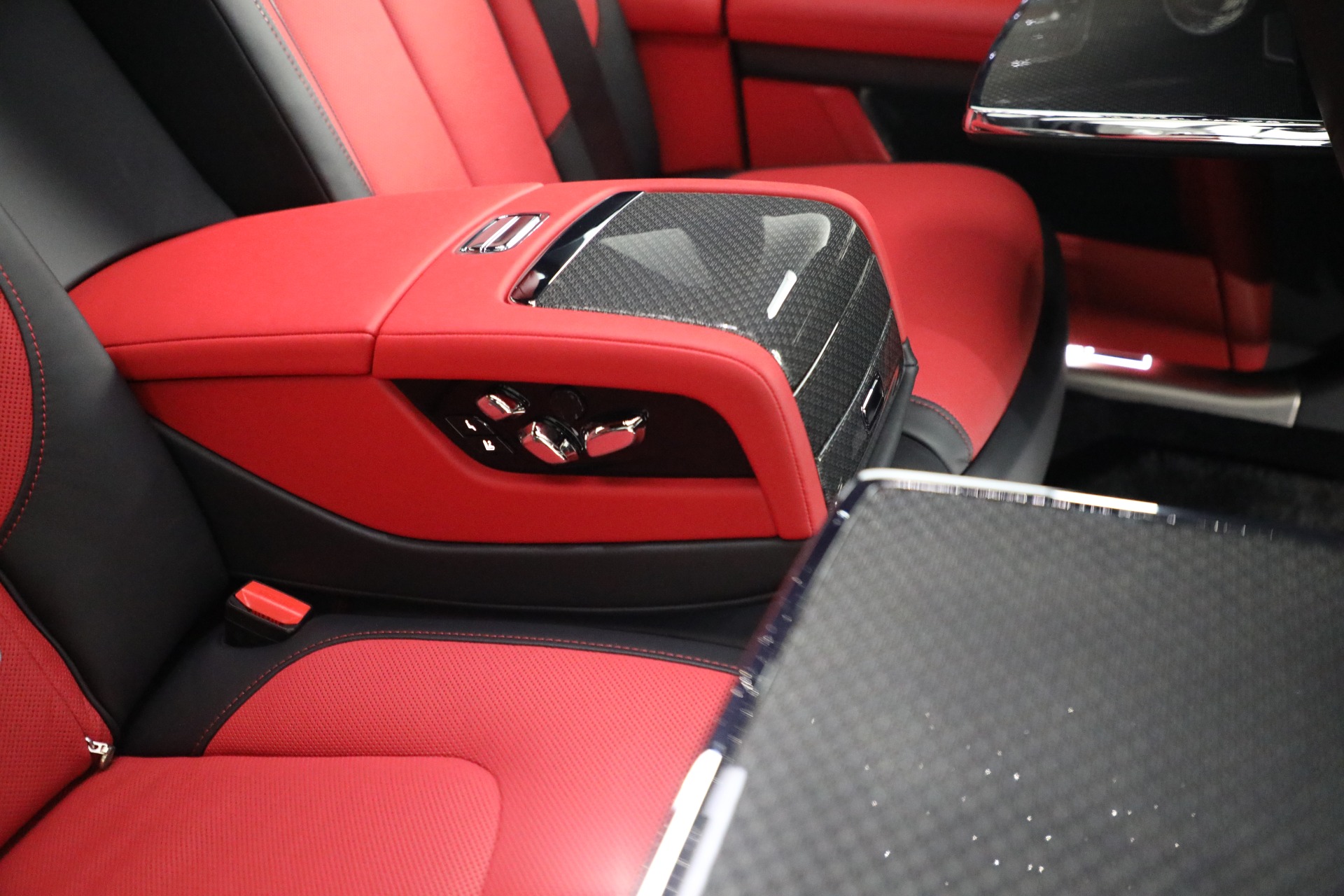 Used-2022-Rolls-Royce-Black-Badge-Ghost