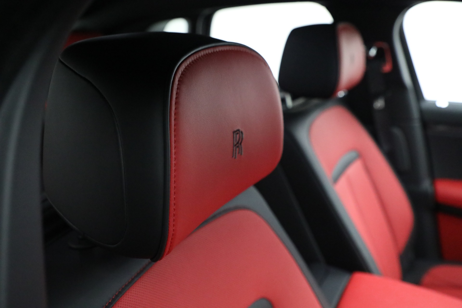 Used-2022-Rolls-Royce-Black-Badge-Ghost