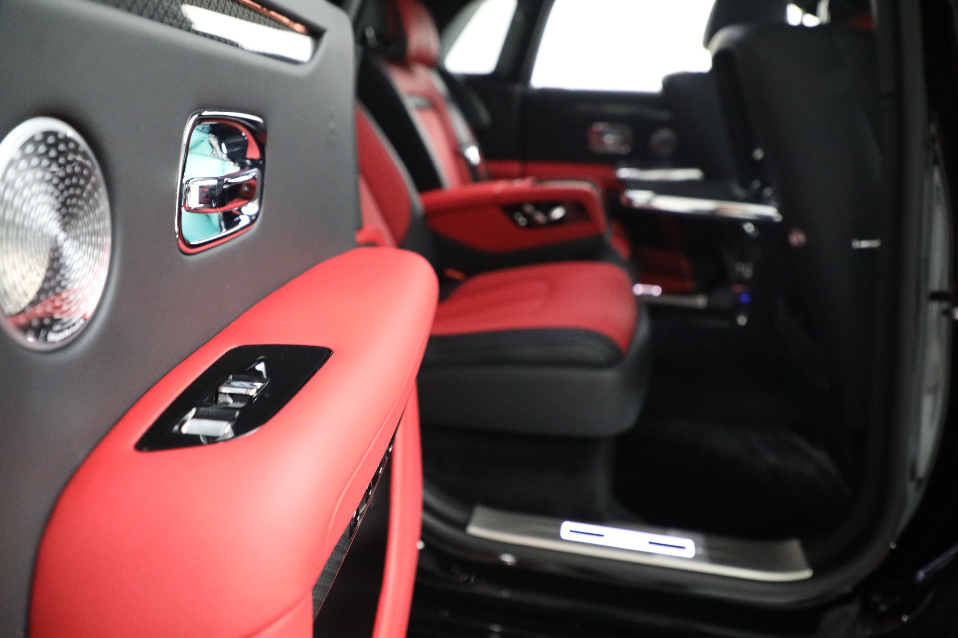 Used-2022-Rolls-Royce-Black-Badge-Ghost