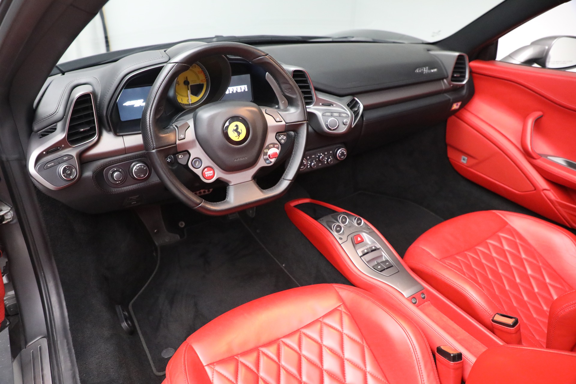 Used-2015-Ferrari-458-Spider