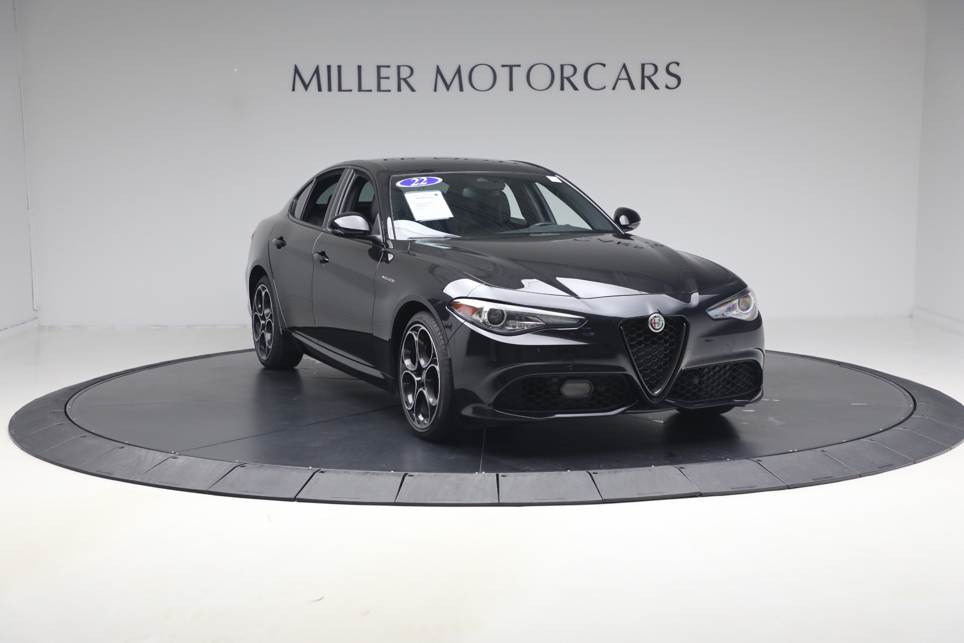 Used-2022-Alfa-Romeo-Giulia-Veloce