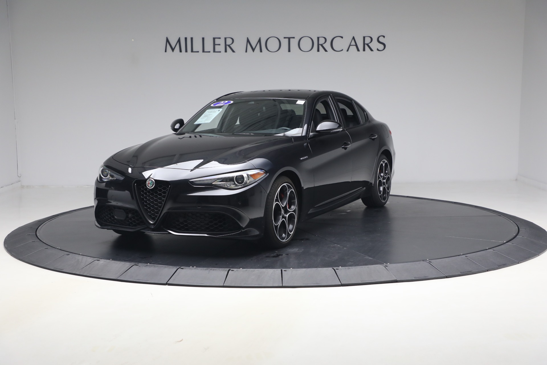 Used-2022-Alfa-Romeo-Giulia-Veloce
