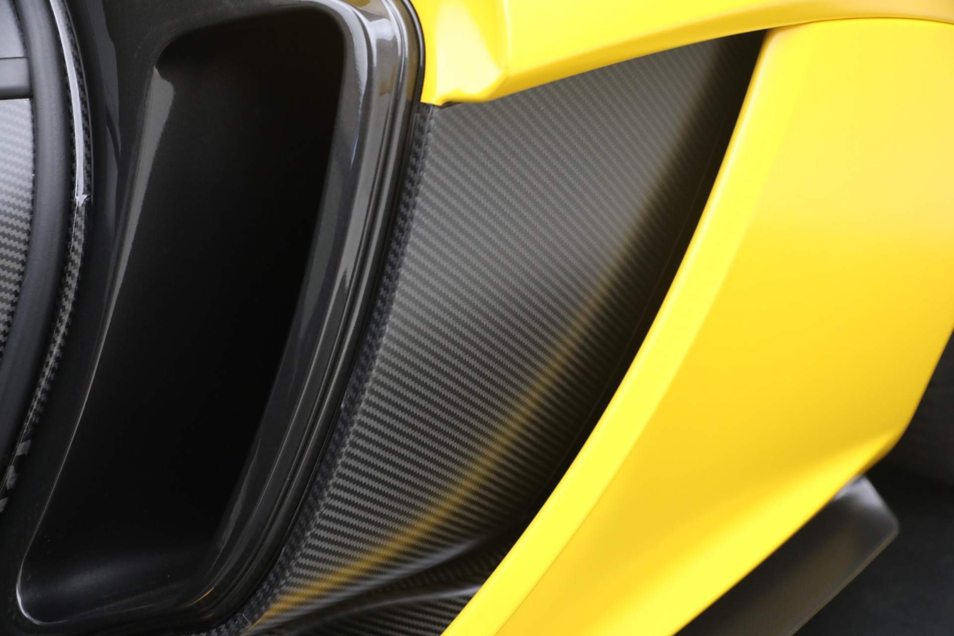 Used-2015-McLaren-P1