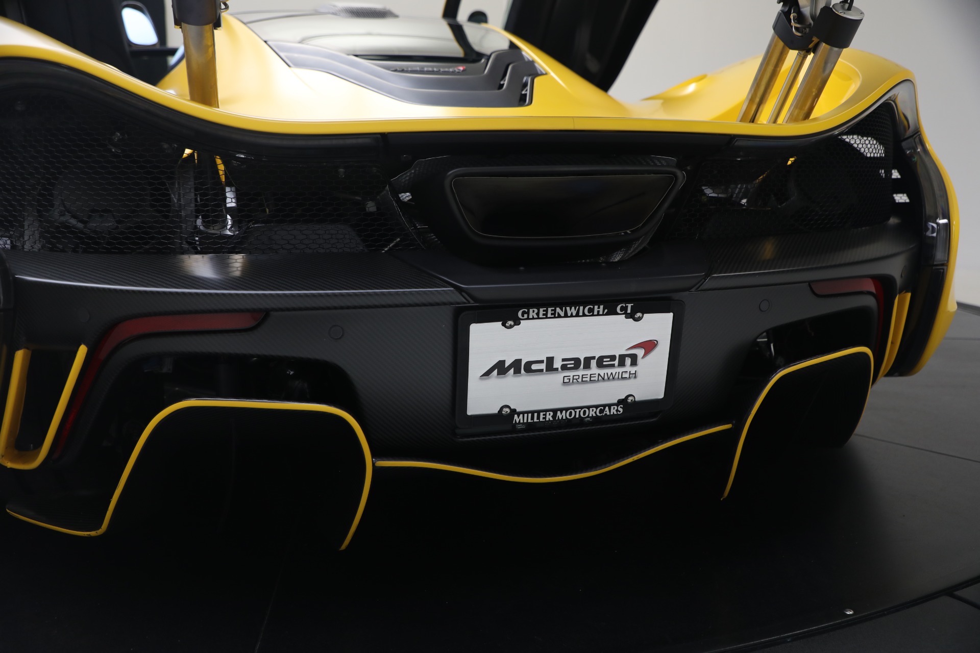 Used-2015-McLaren-P1