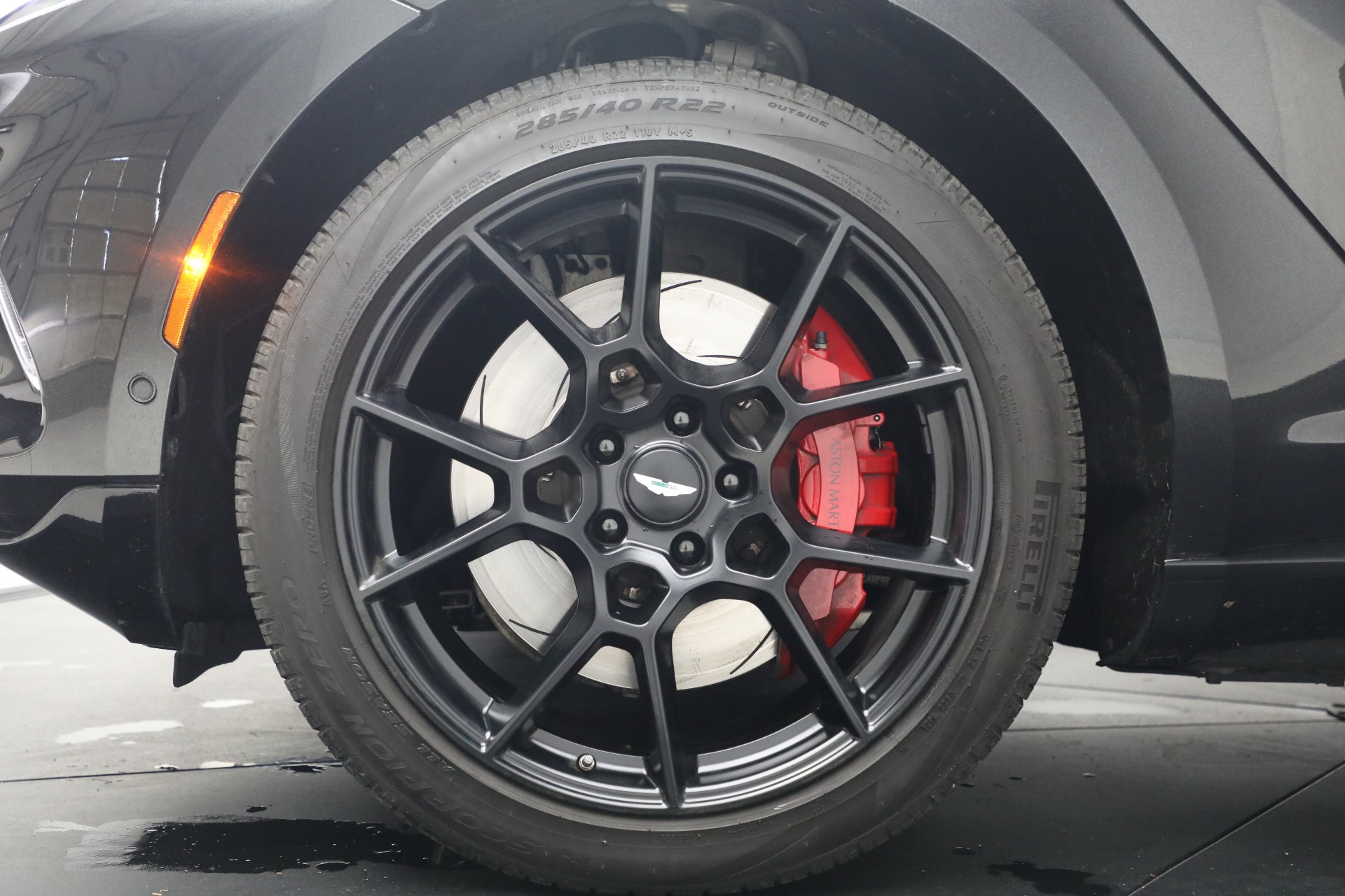 Used-2022-Aston-Martin-DBX