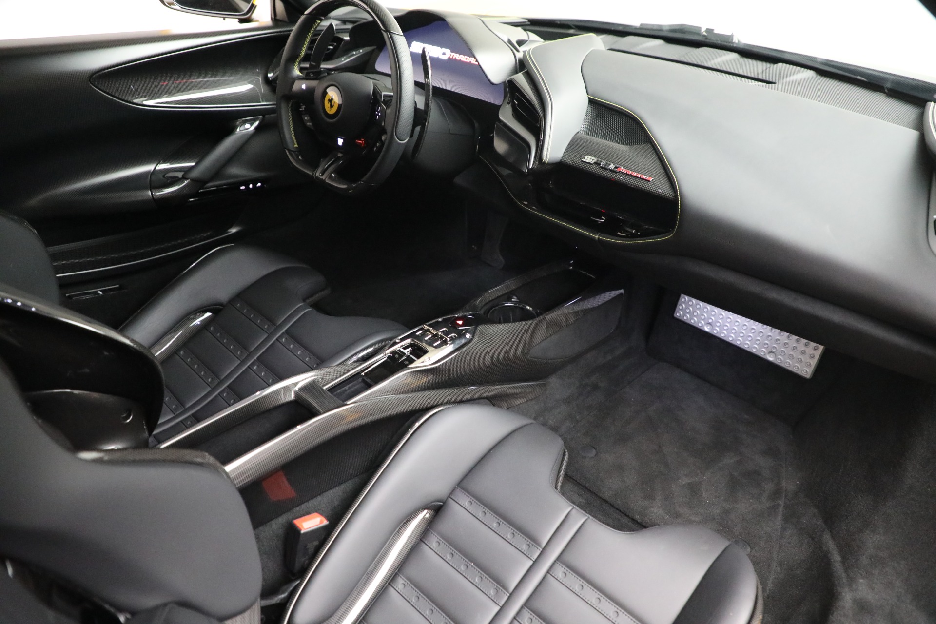 Used-2021-Ferrari-SF90-Stradale-Assetto-Fiorano