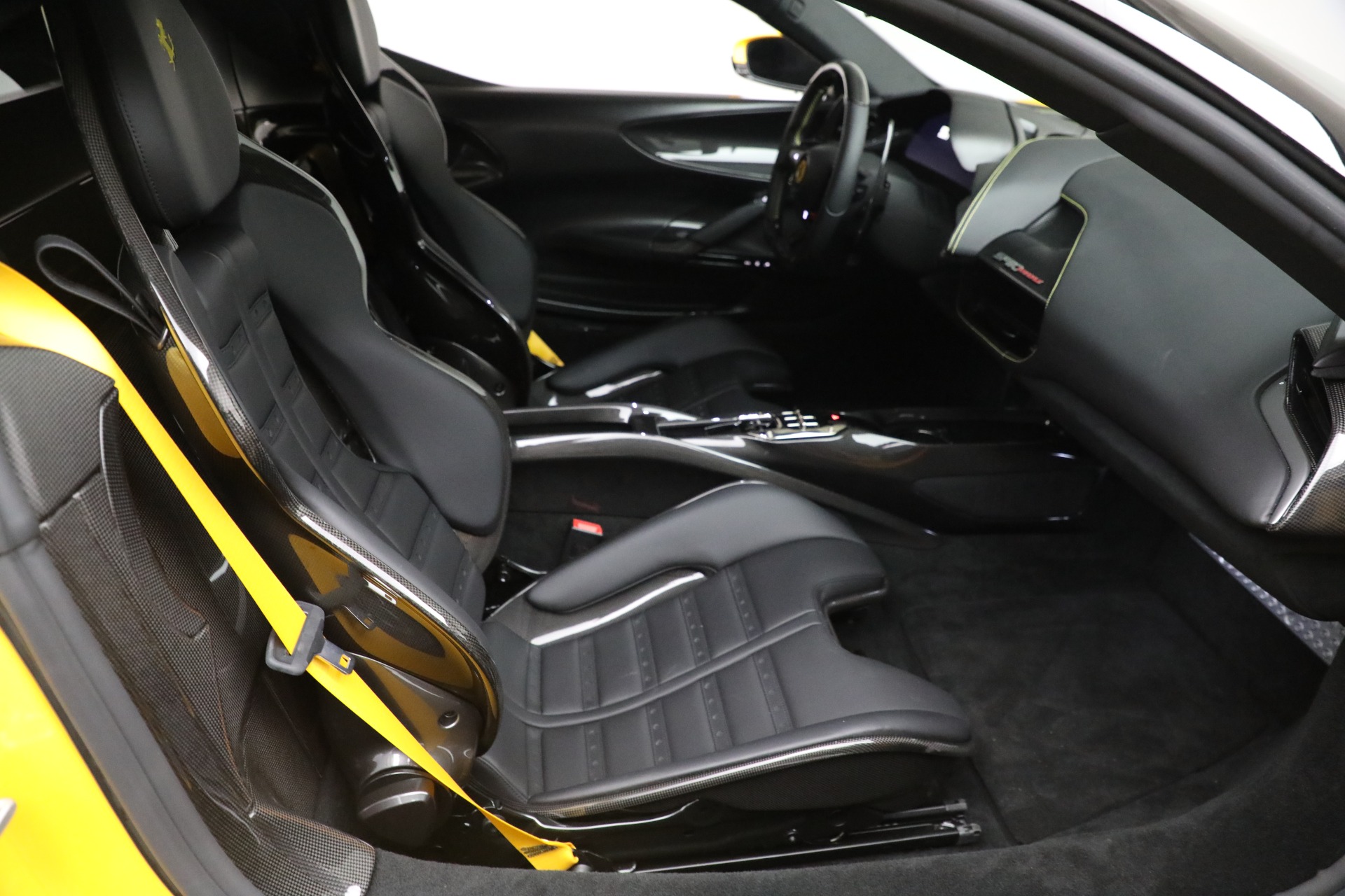 Used-2021-Ferrari-SF90-Stradale-Assetto-Fiorano