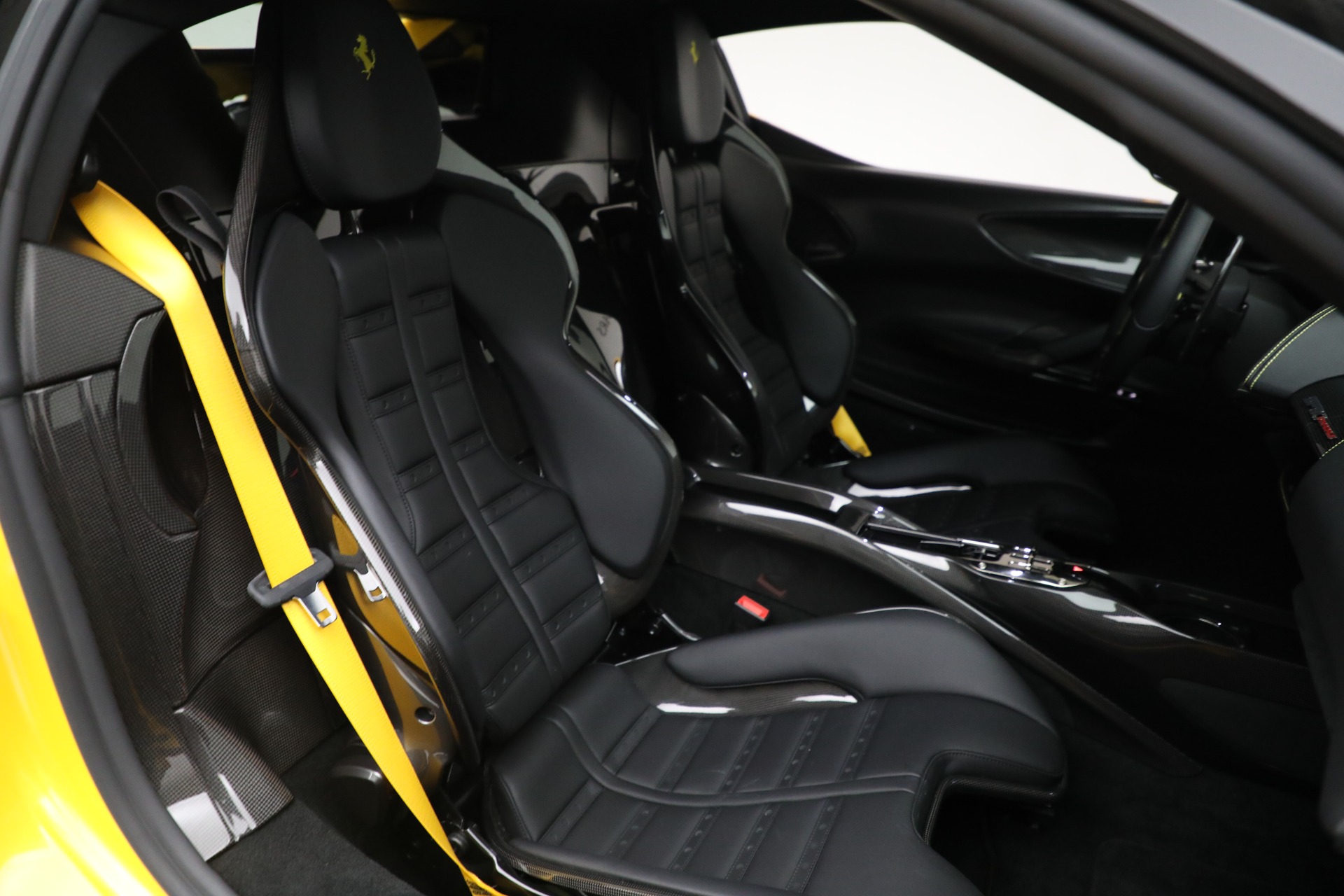 Used-2021-Ferrari-SF90-Stradale-Assetto-Fiorano