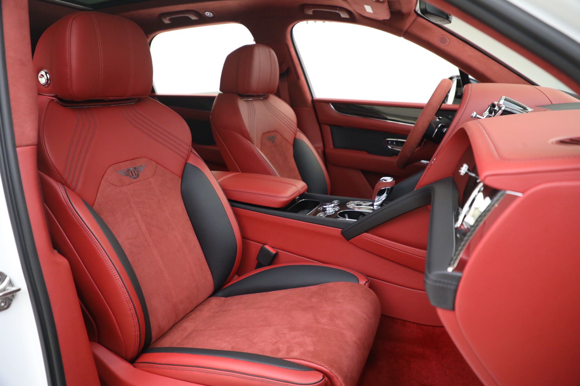 New-2022-Bentley-Bentayga-S