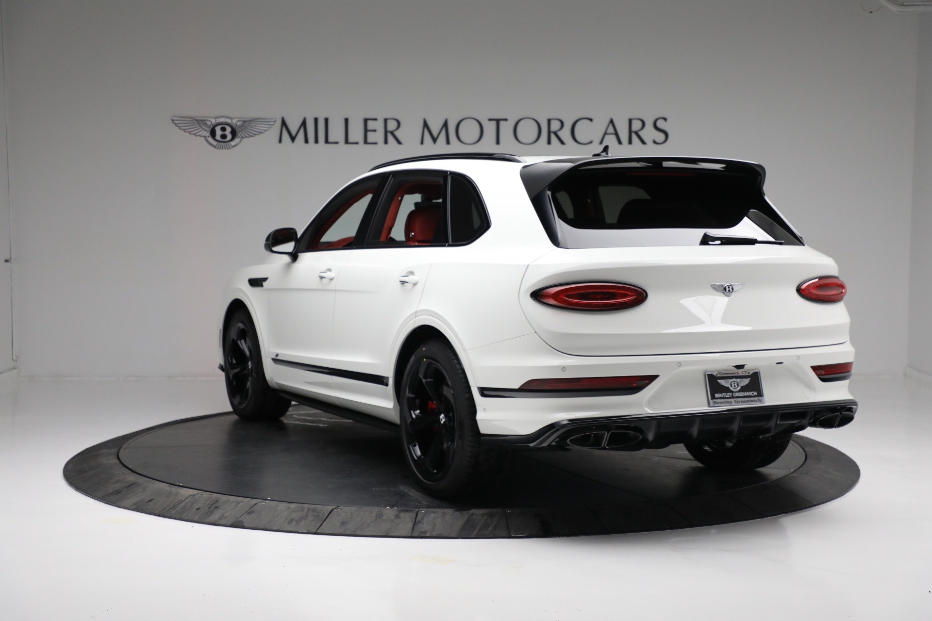 New-2022-Bentley-Bentayga-S