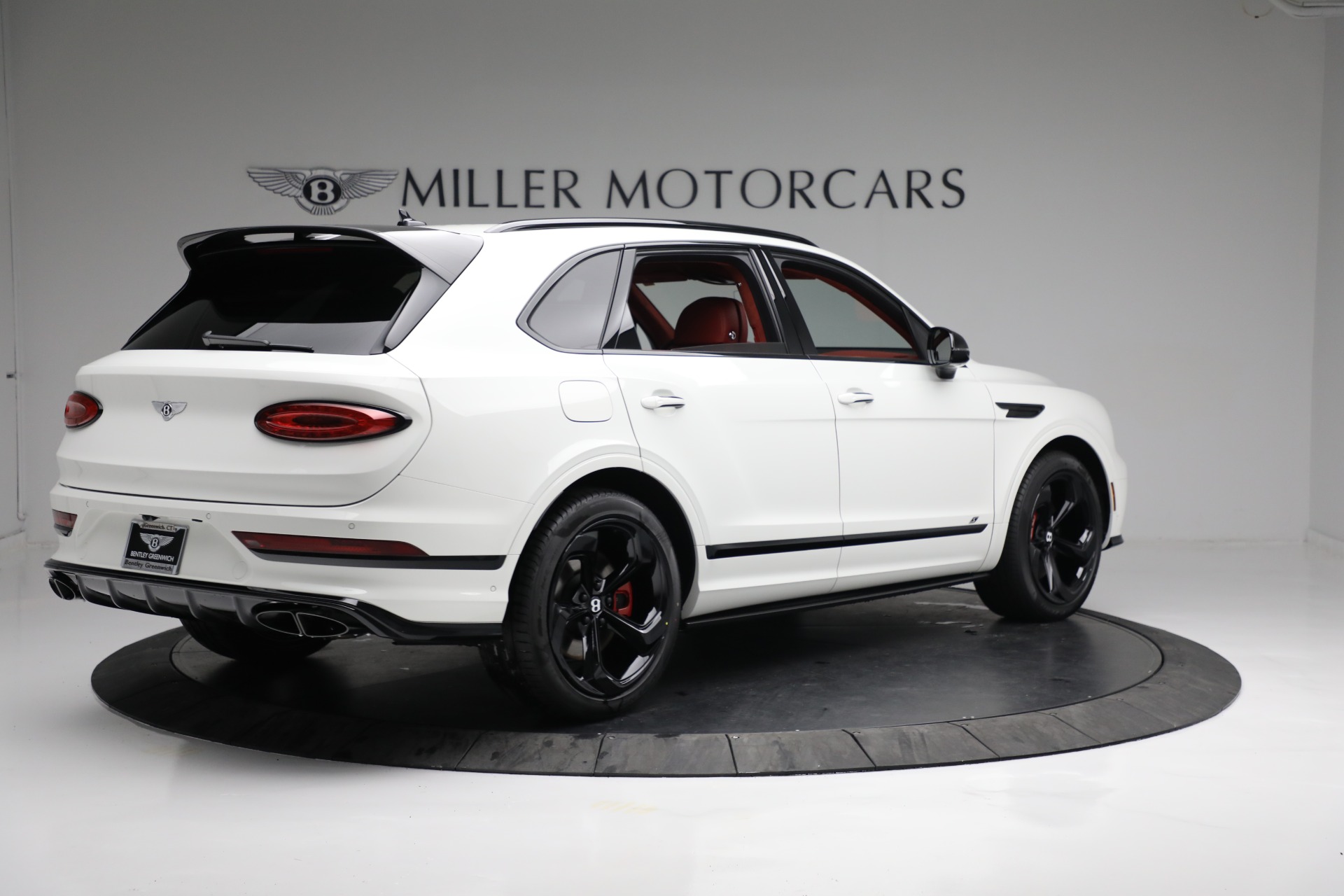 New-2022-Bentley-Bentayga-S