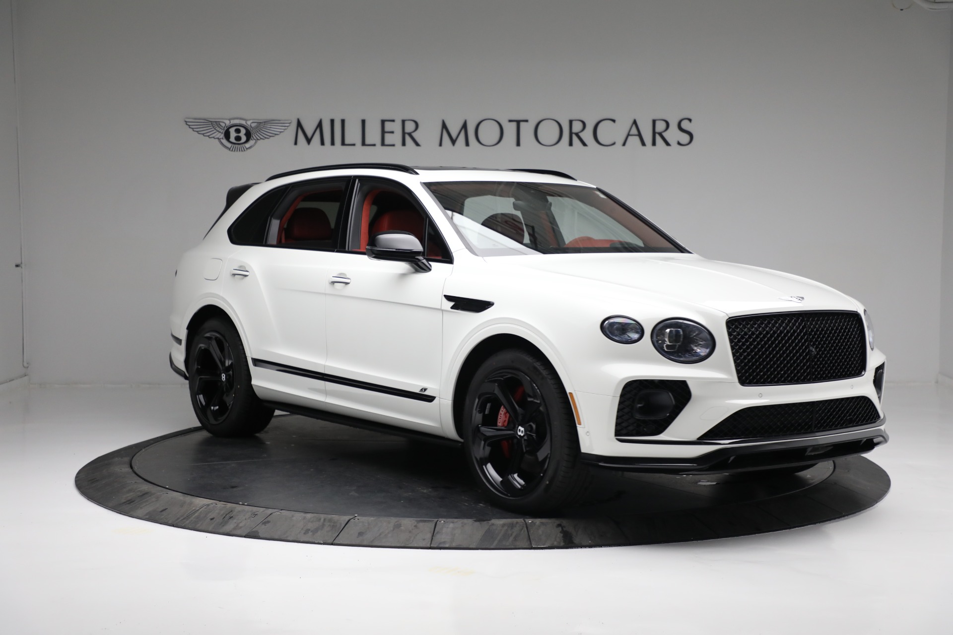 New-2022-Bentley-Bentayga-S