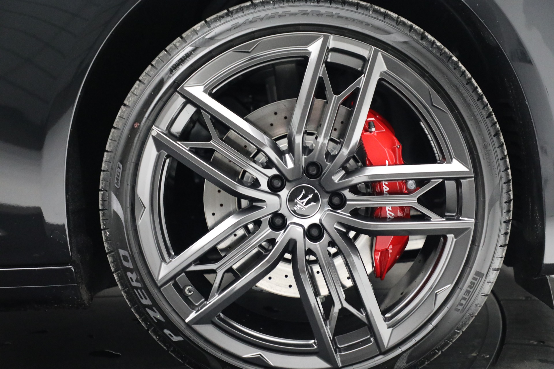 New-2022-Maserati-Quattroporte-Modena-Q4