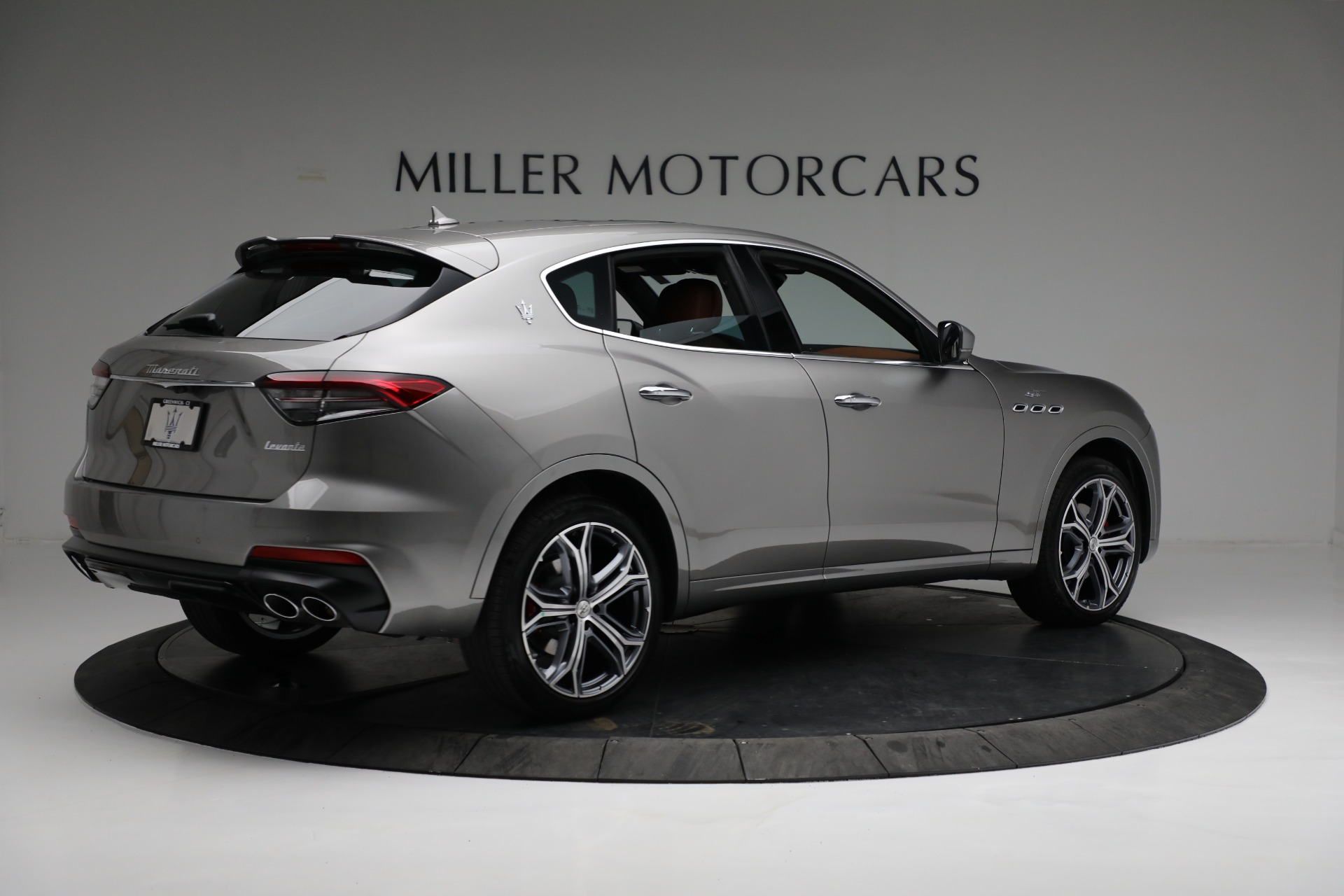 New-2022-Maserati-Levante-GT
