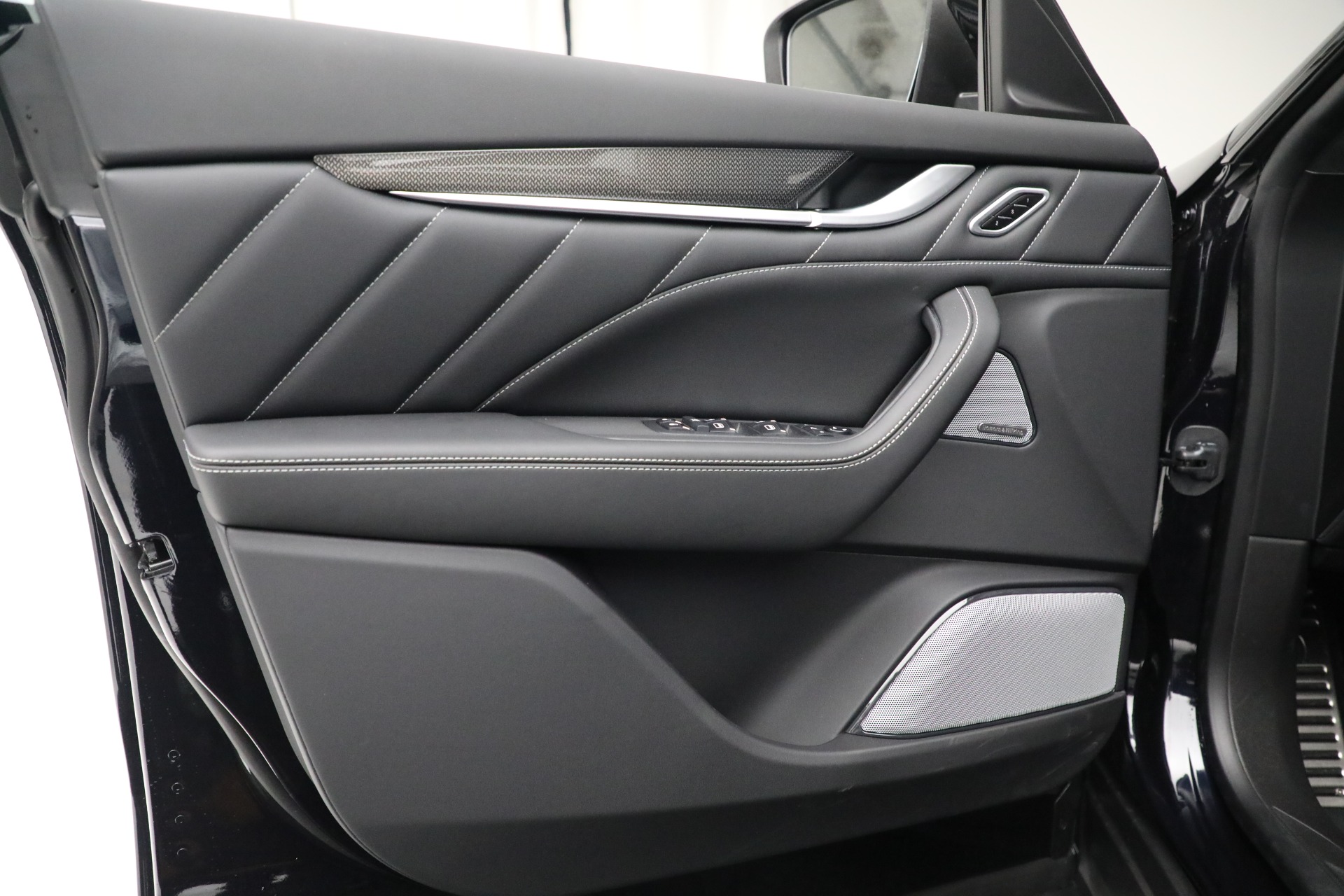 New-2022-Maserati-Levante-GT