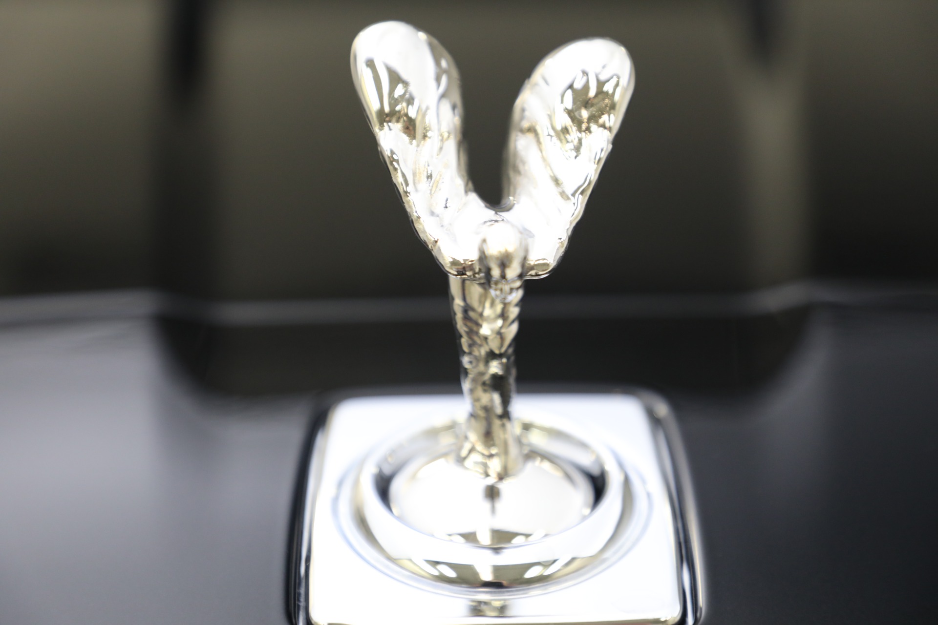 New-2022-Rolls-Royce-Cullinan