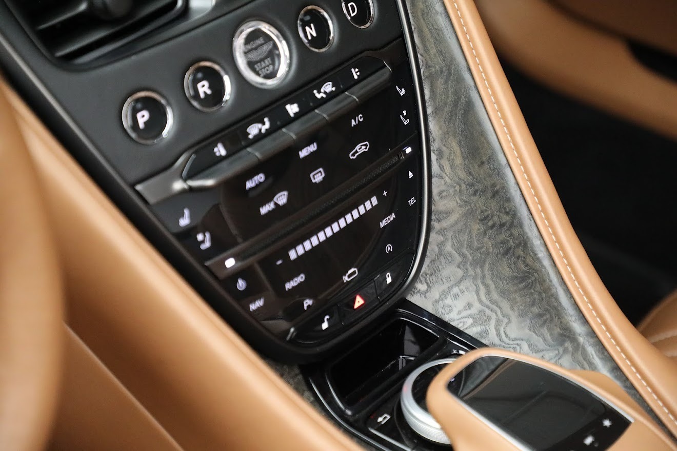 Used-2020-Aston-Martin-DB11-Volante
