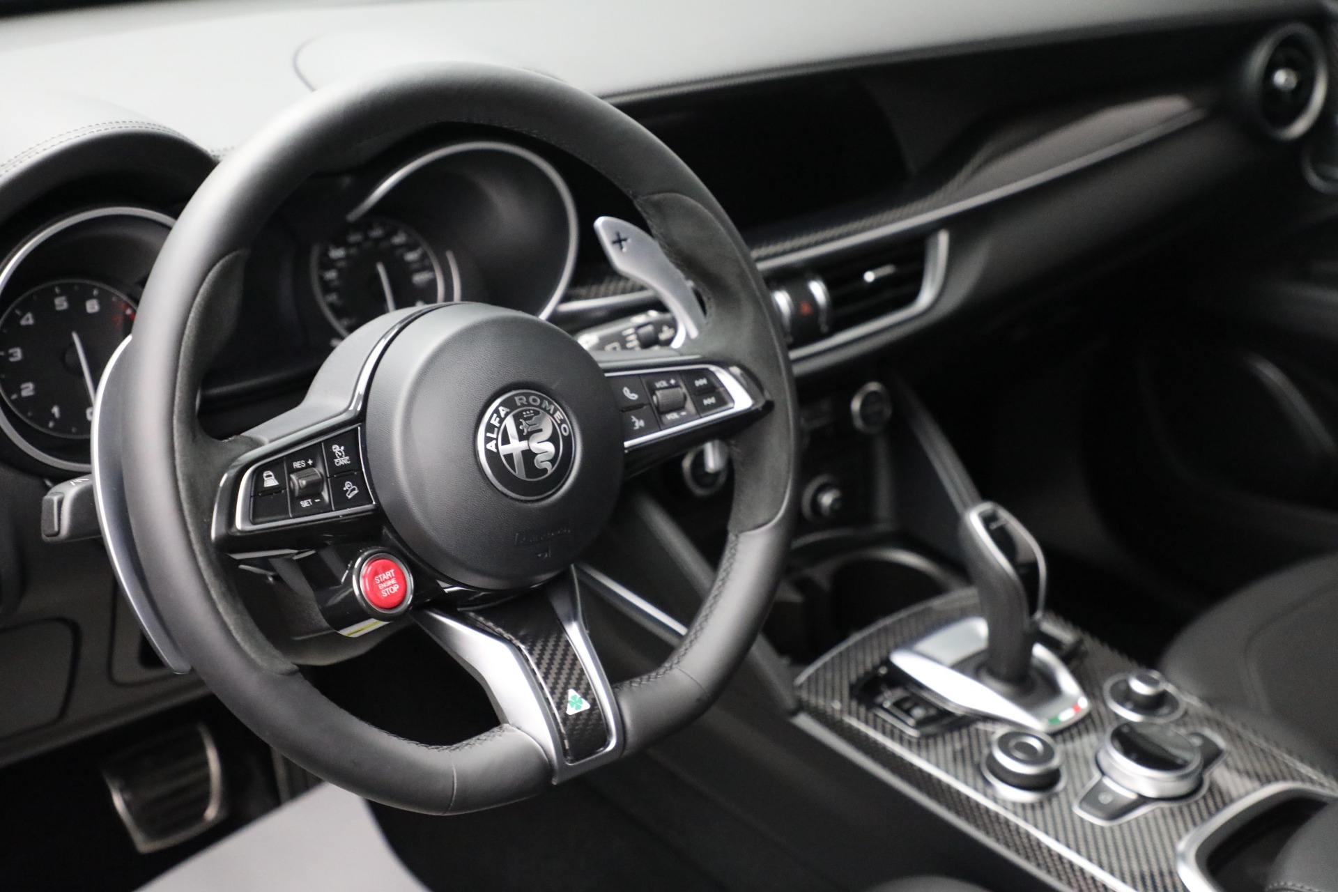 Used-2022-Alfa-Romeo-Stelvio-Quadrifoglio