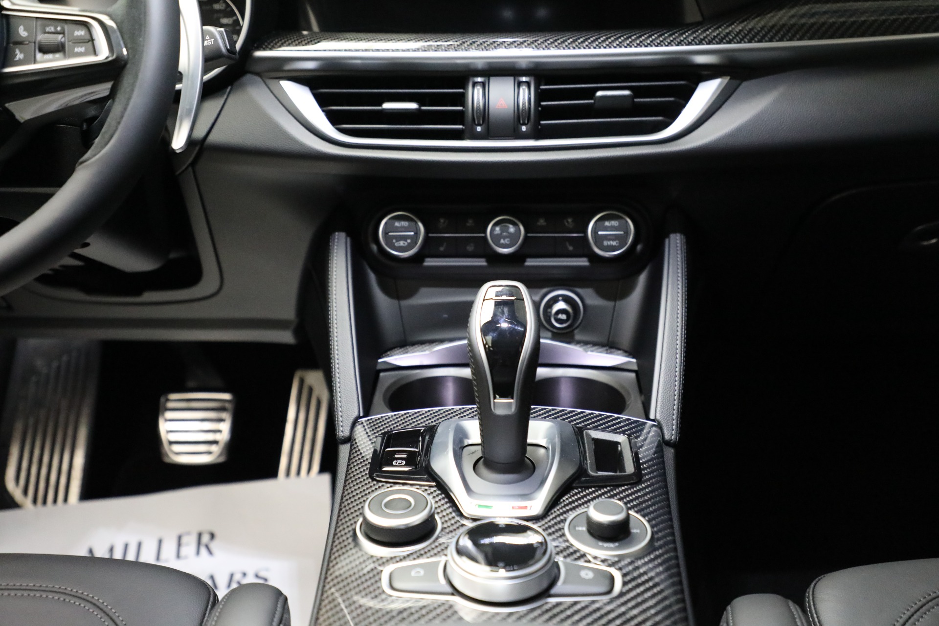 Used-2022-Alfa-Romeo-Stelvio-Quadrifoglio