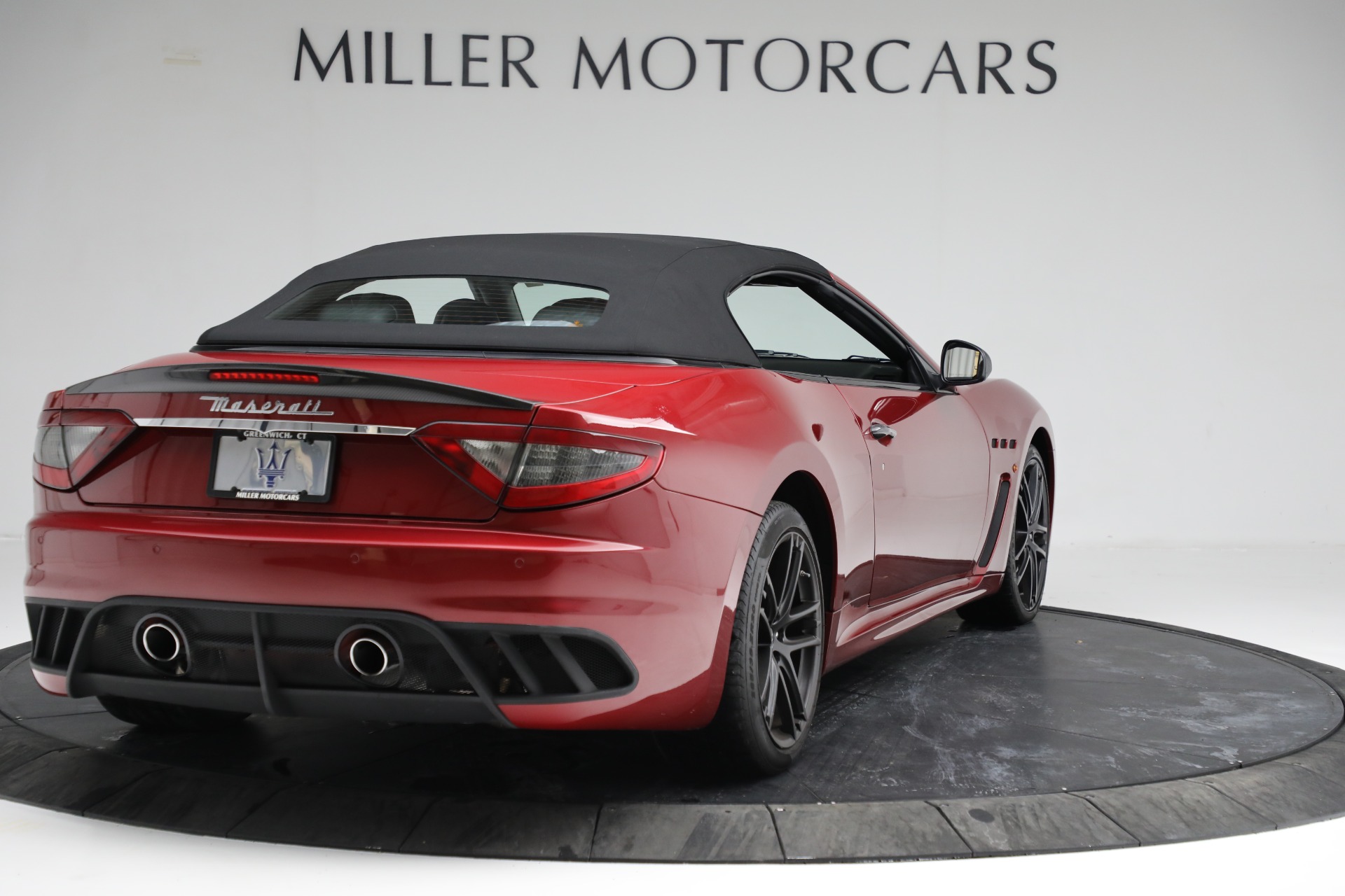 Used-2014-Maserati-GranTurismo-MC