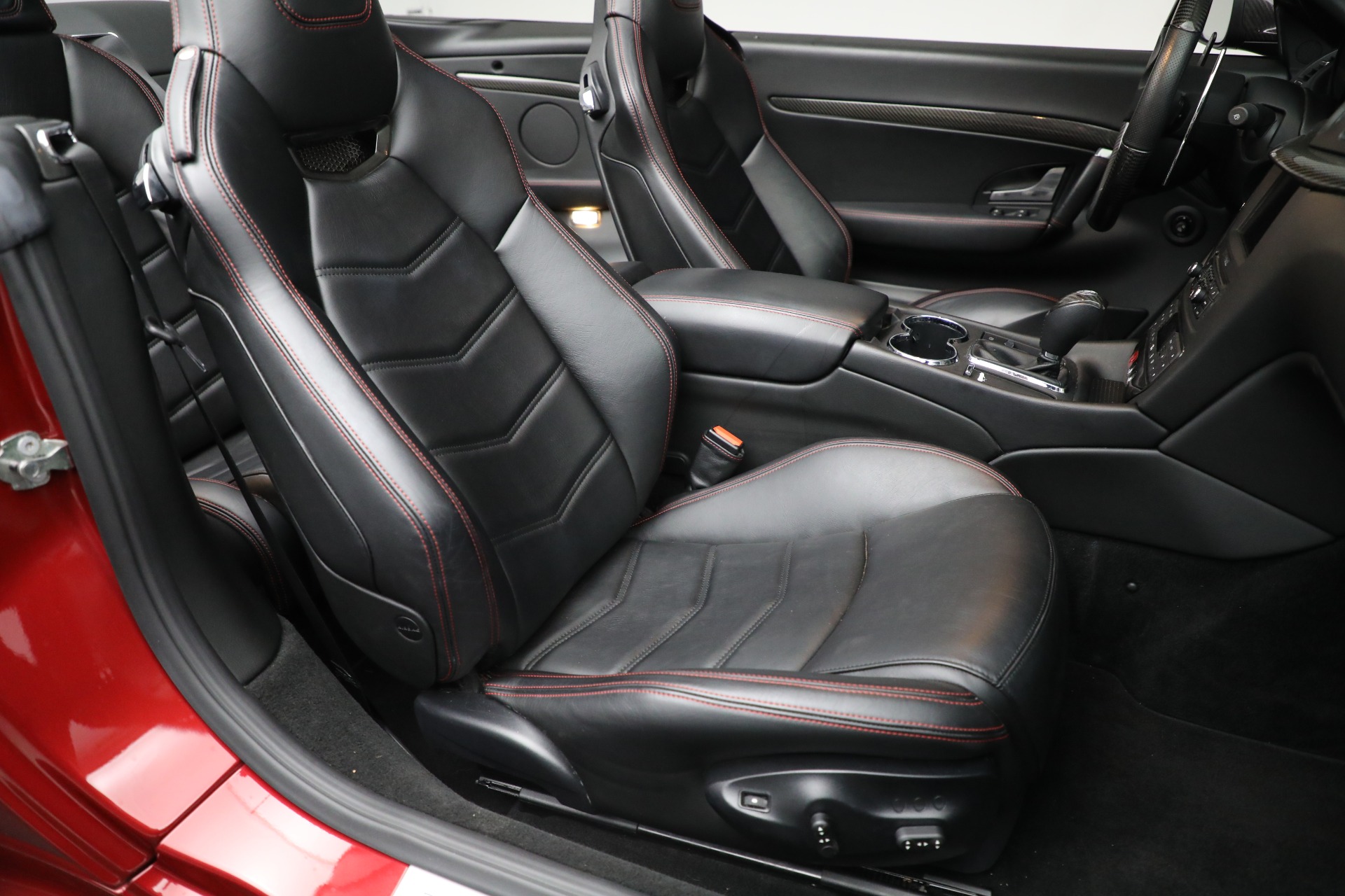 Used-2014-Maserati-GranTurismo-MC