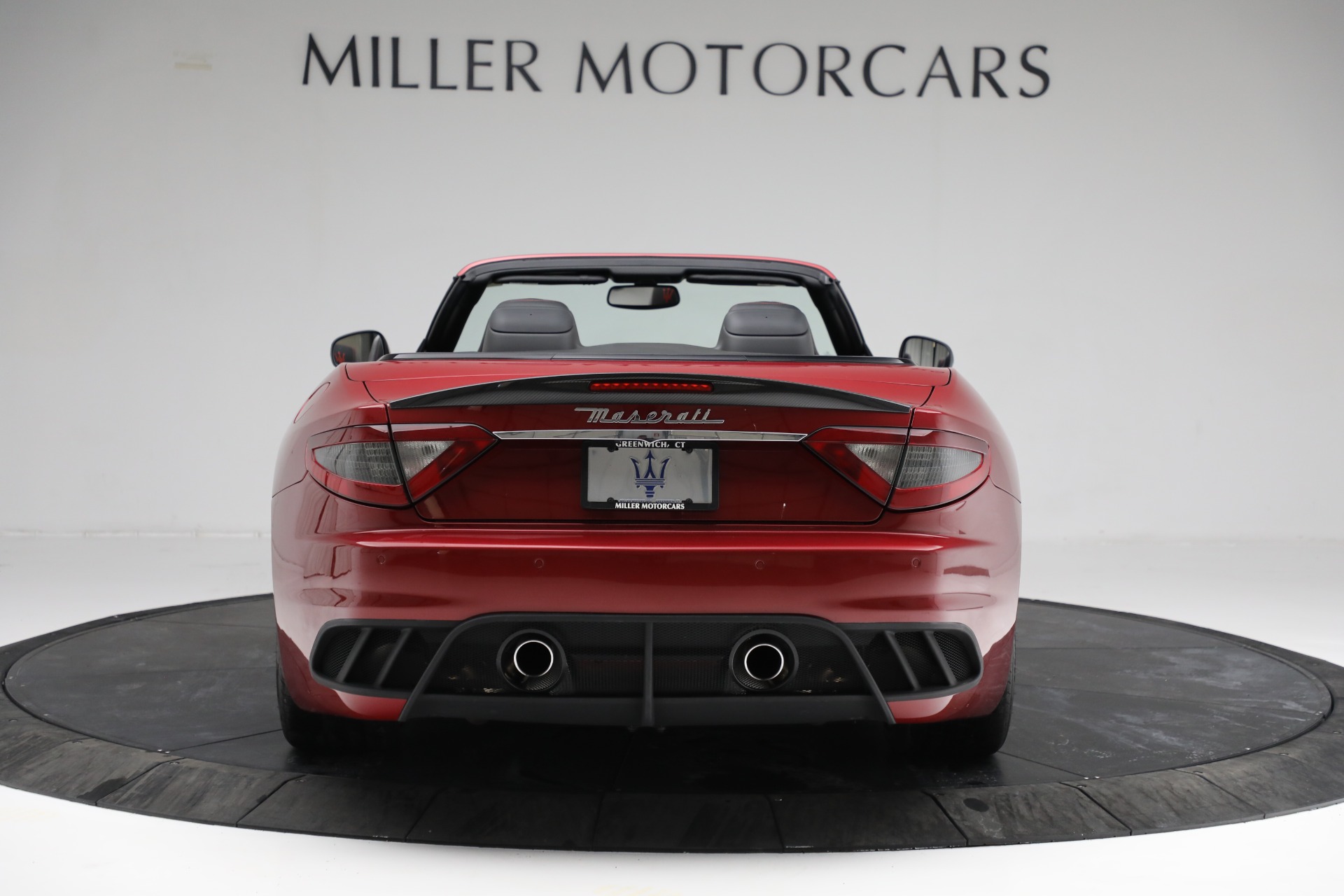 Used-2014-Maserati-GranTurismo-MC