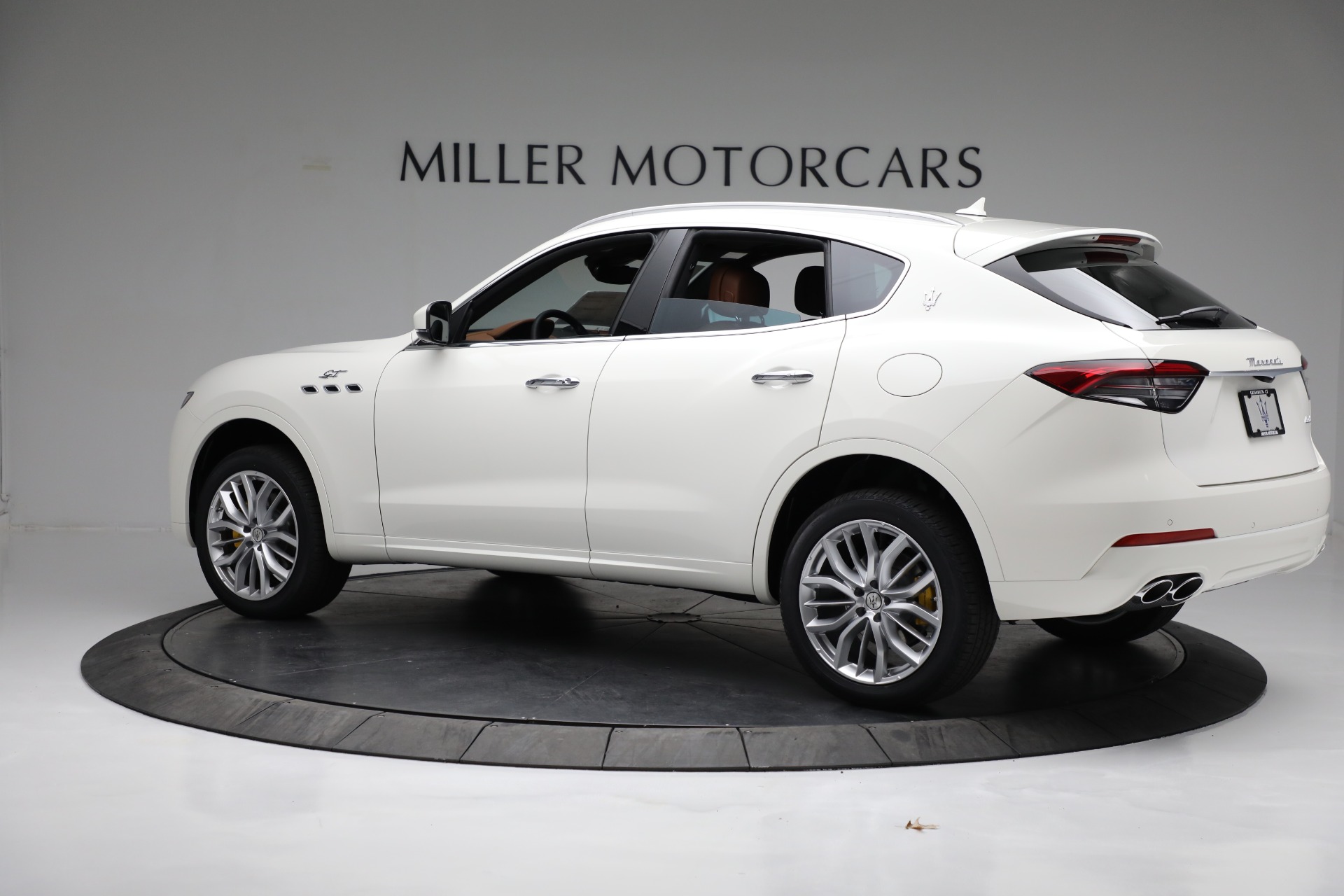 New-2022-Maserati-Levante-GT